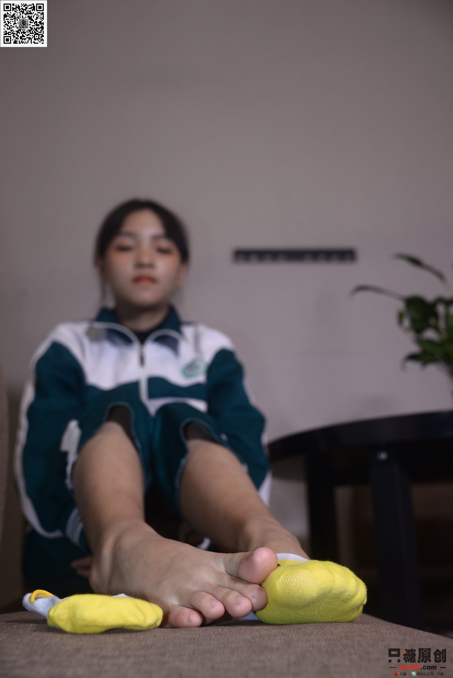 图片[48]-[只糖棉袜]NO.193 点点 岁末将至，敬颂冬绥[176P] – 速更版-美库