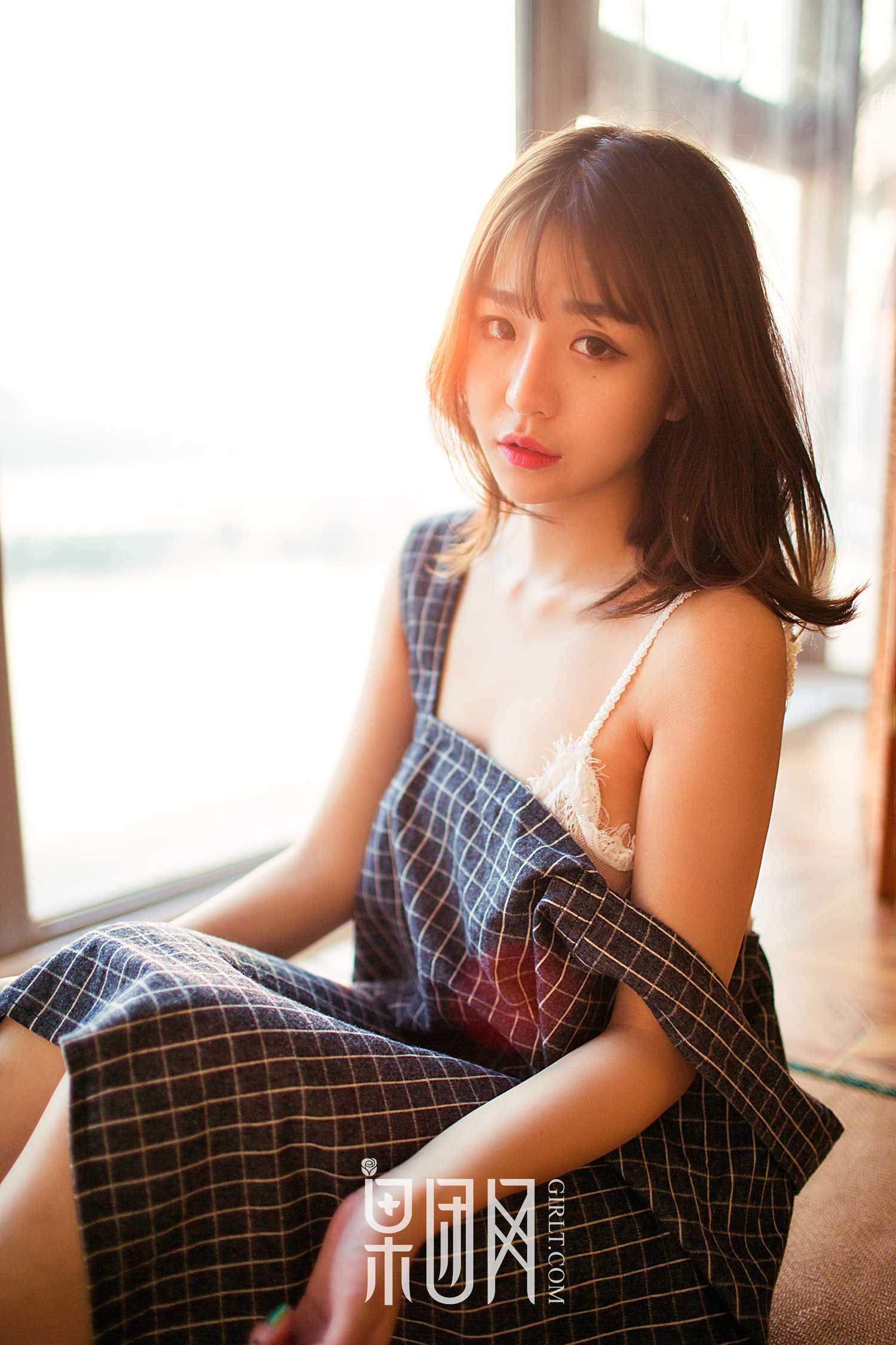 [Girlt果团网]2017.05.27 NO.009 午后蓝颜[46P] - 速更版-绅士图