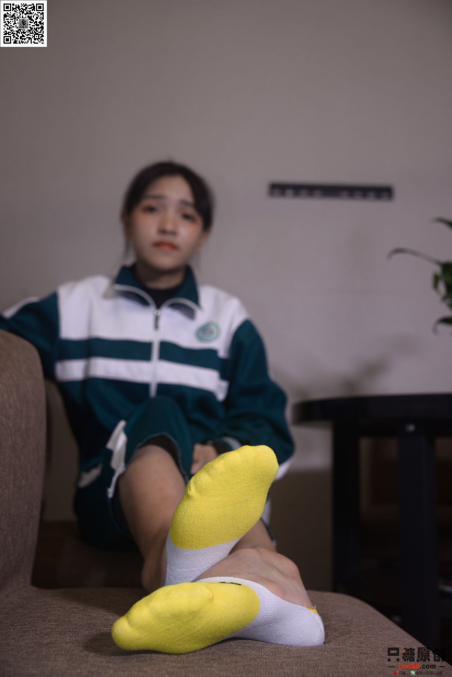 图片[83]-[只糖棉袜]NO.193 点点 岁末将至，敬颂冬绥[176P] – 速更版-美库