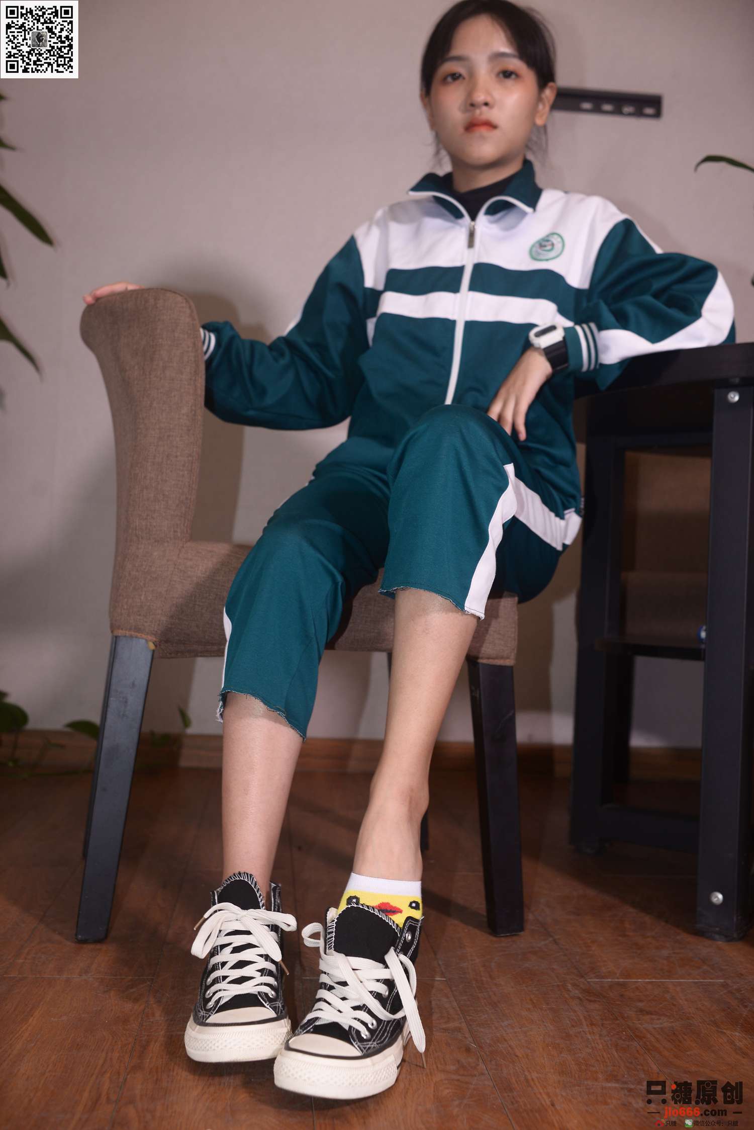 图片[111]-[只糖棉袜]NO.193 点点 岁末将至，敬颂冬绥[176P] – 速更版-美库