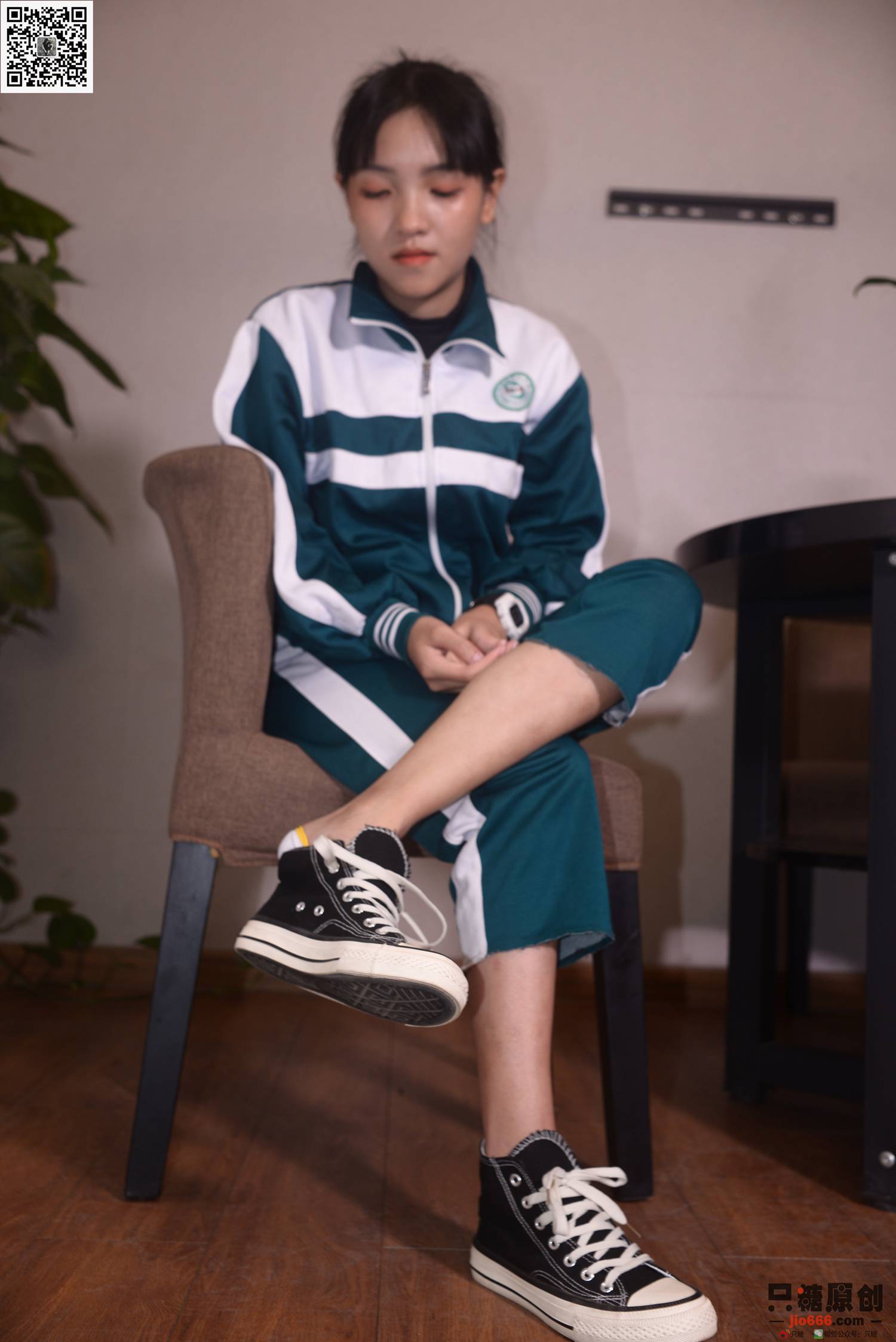 图片[121]-[只糖棉袜]NO.193 点点 岁末将至，敬颂冬绥[176P] – 速更版-美库