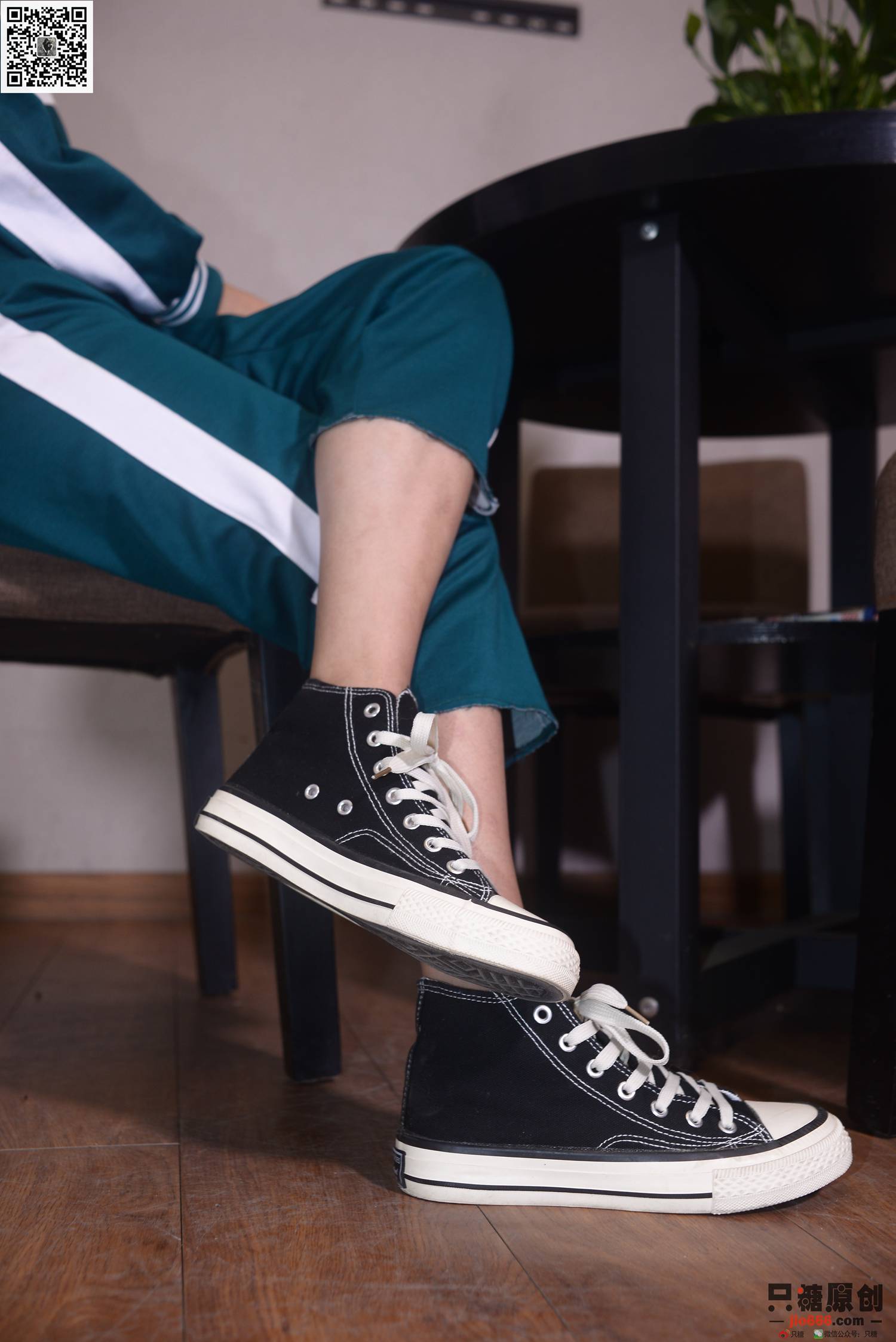 图片[146]-[只糖棉袜]NO.193 点点 岁末将至，敬颂冬绥[176P] – 速更版-美库