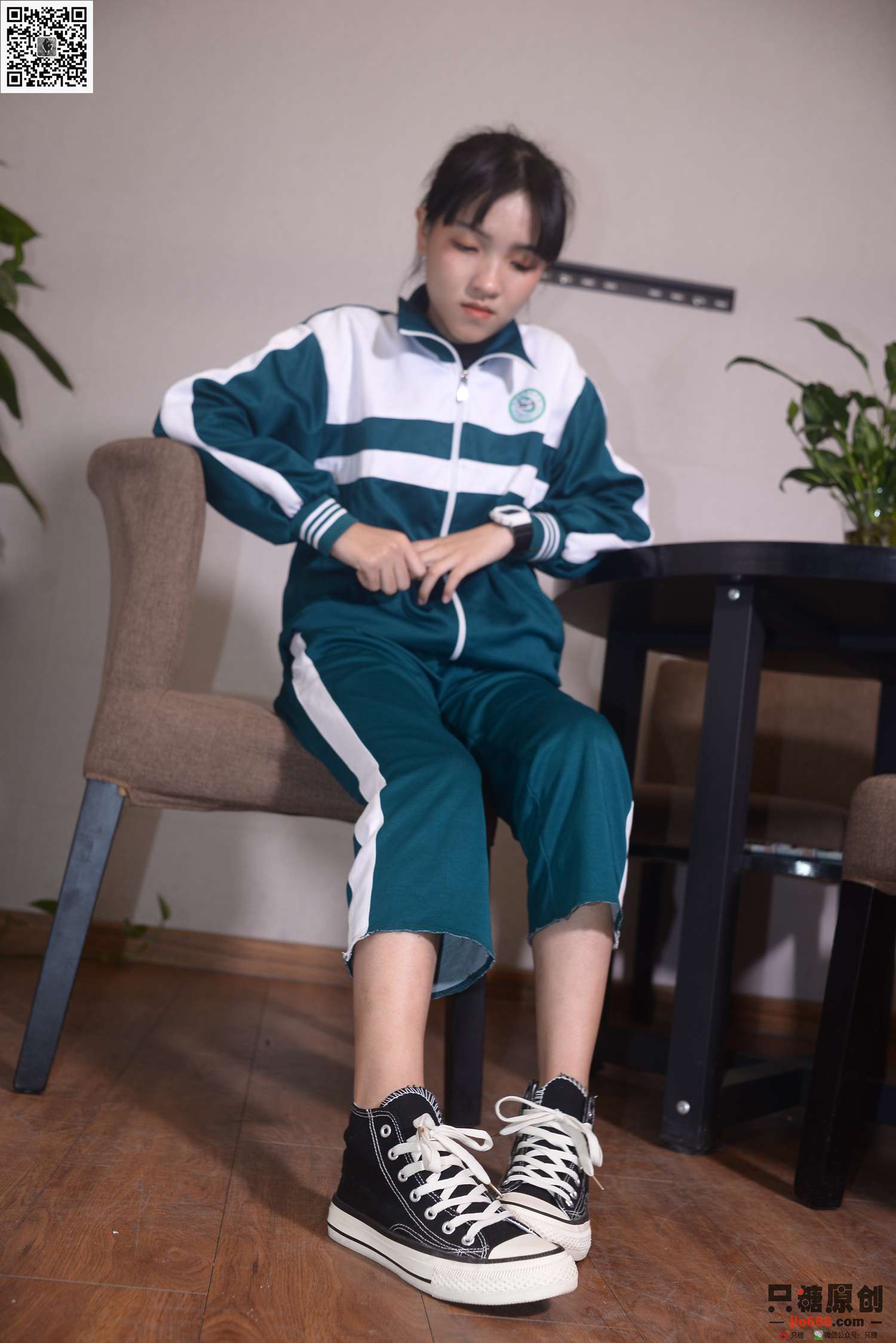 图片[153]-[只糖棉袜]NO.193 点点 岁末将至，敬颂冬绥[176P] – 速更版-美库