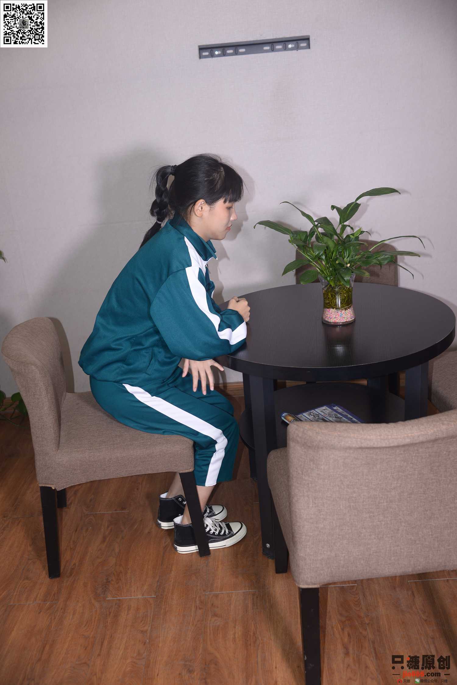 图片[161]-[只糖棉袜]NO.193 点点 岁末将至，敬颂冬绥[176P] – 速更版-美库