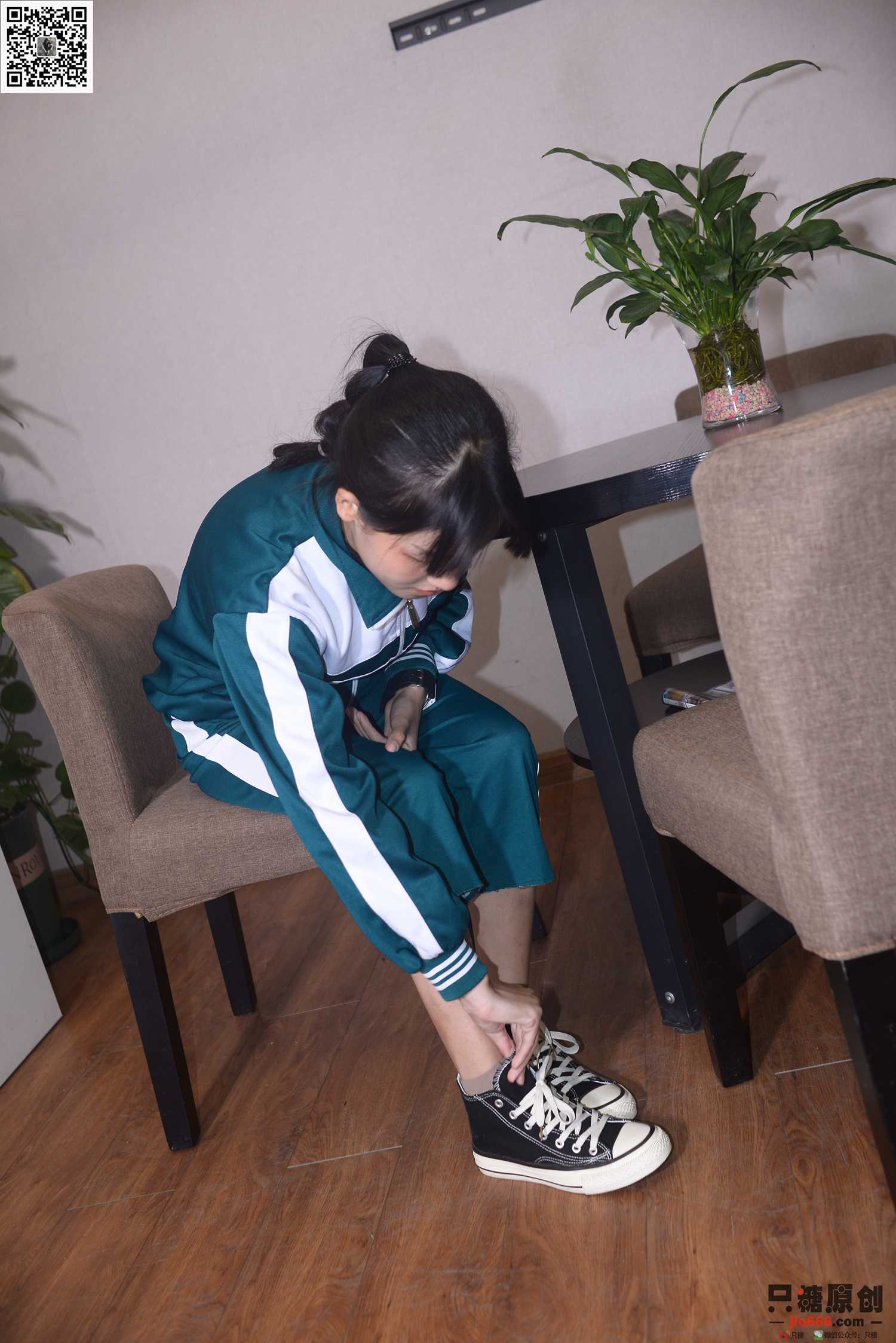 图片[167]-[只糖棉袜]NO.193 点点 岁末将至，敬颂冬绥[176P] – 速更版-美库