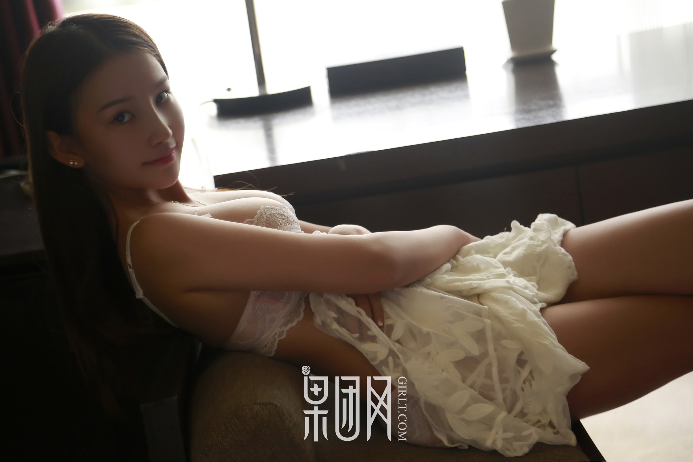 图片[18]-[Girlt果团网]2017.06.29 NO.025 学生妹白丝翘臀丰胸制服琪琪 [49P] – 速更版-美库