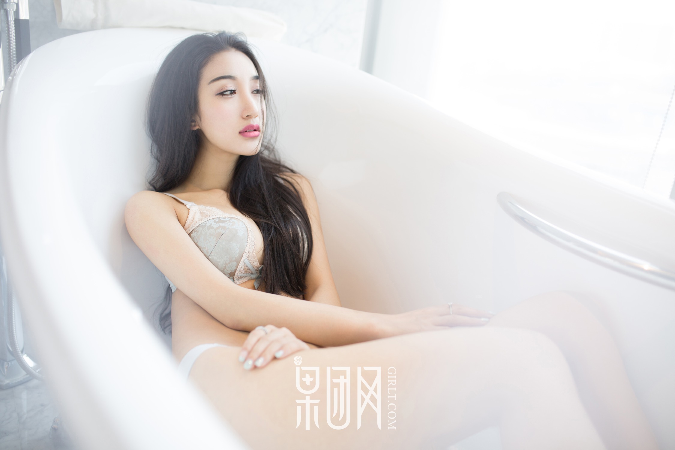 图片[15]-[Girlt果团网]2017.08.12 NO.050 性感火辣王争 [45P] – 速更版-美库