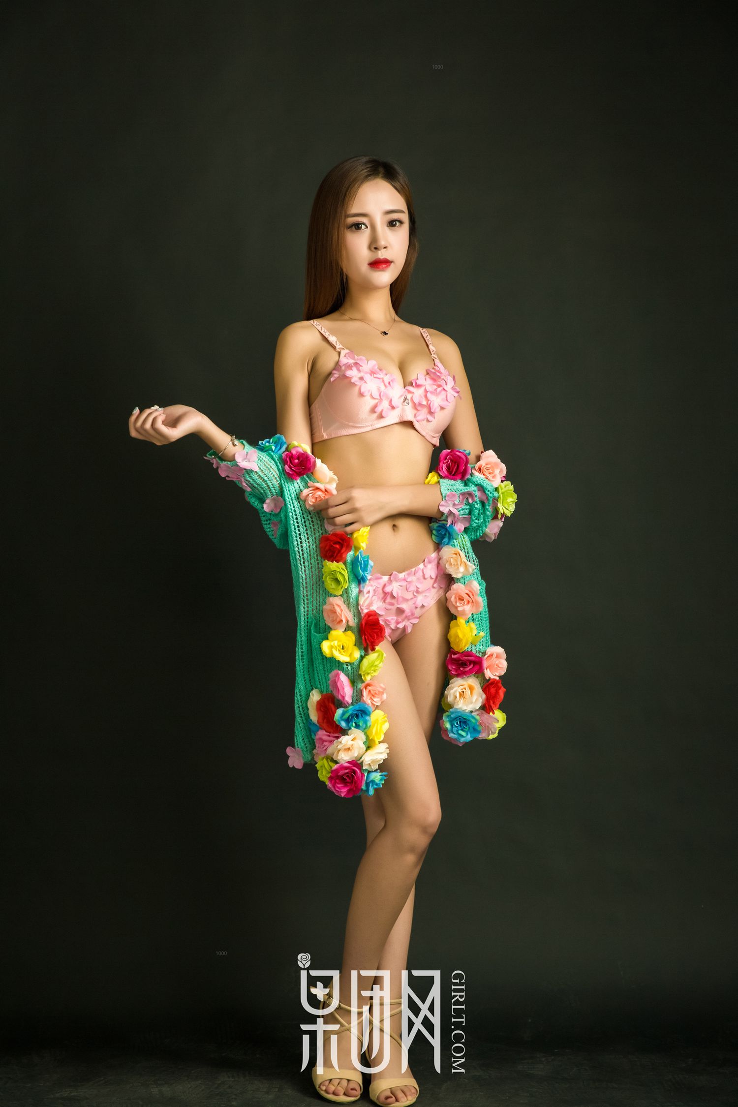 图片[30]-[Girlt果团网]2017.08.13 NO.051 温柔少女蜜球颤颤 [50P] – 速更版-美库