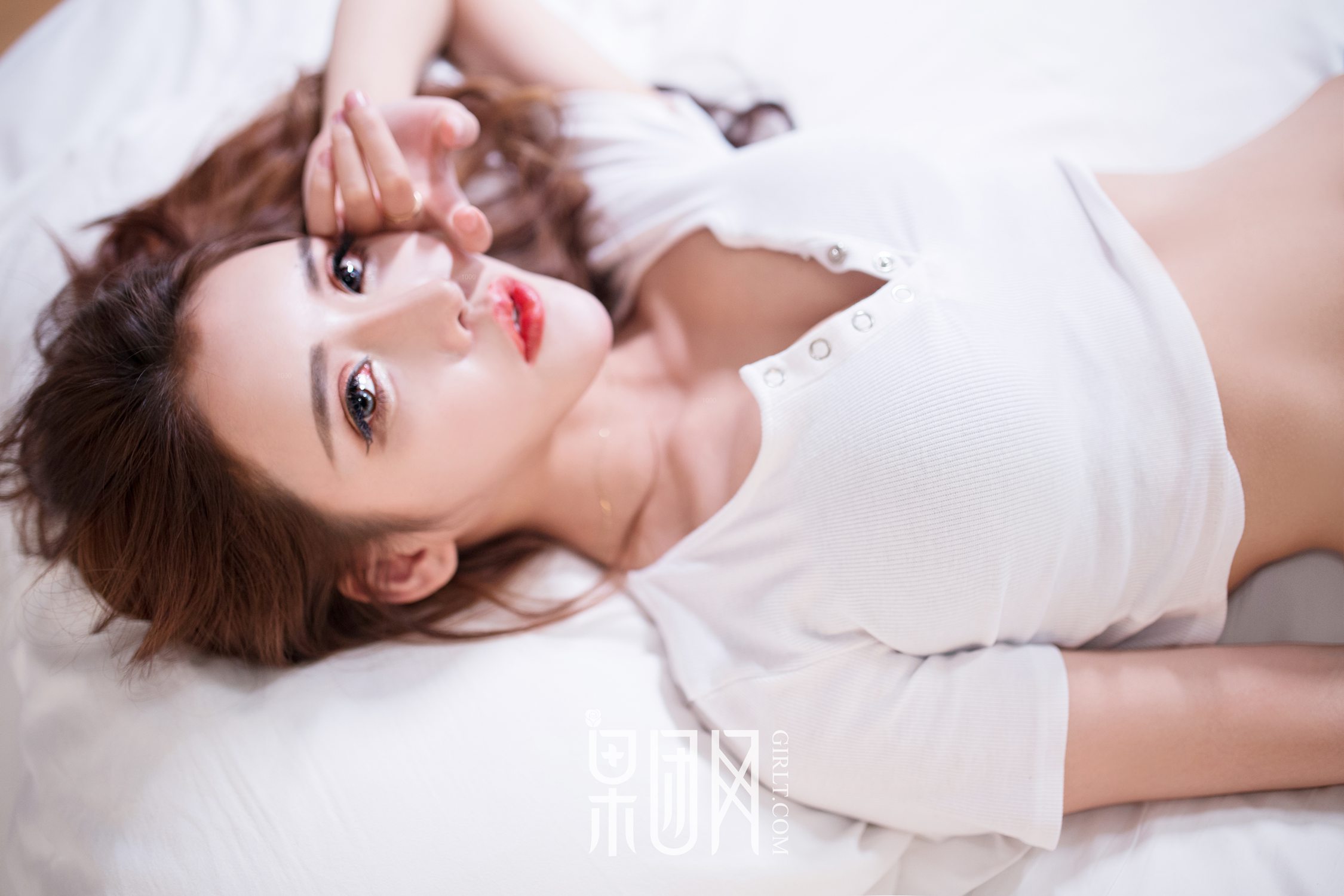 图片[15]-[Girlt果团网]2017.08.19 NO.055 lunana_lee大秀34D酥胸 [56P] – 速更版-美库