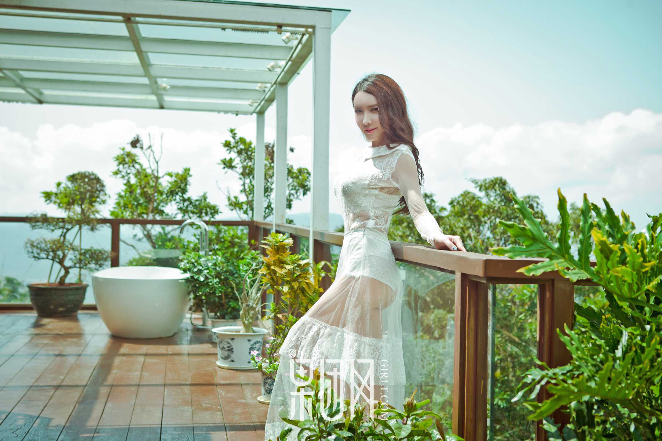 图片[28]-[Girlt果团网]2017.08.19 NO.057 中国第一性感女神龚玥菲 [41P] – 速更版-美库