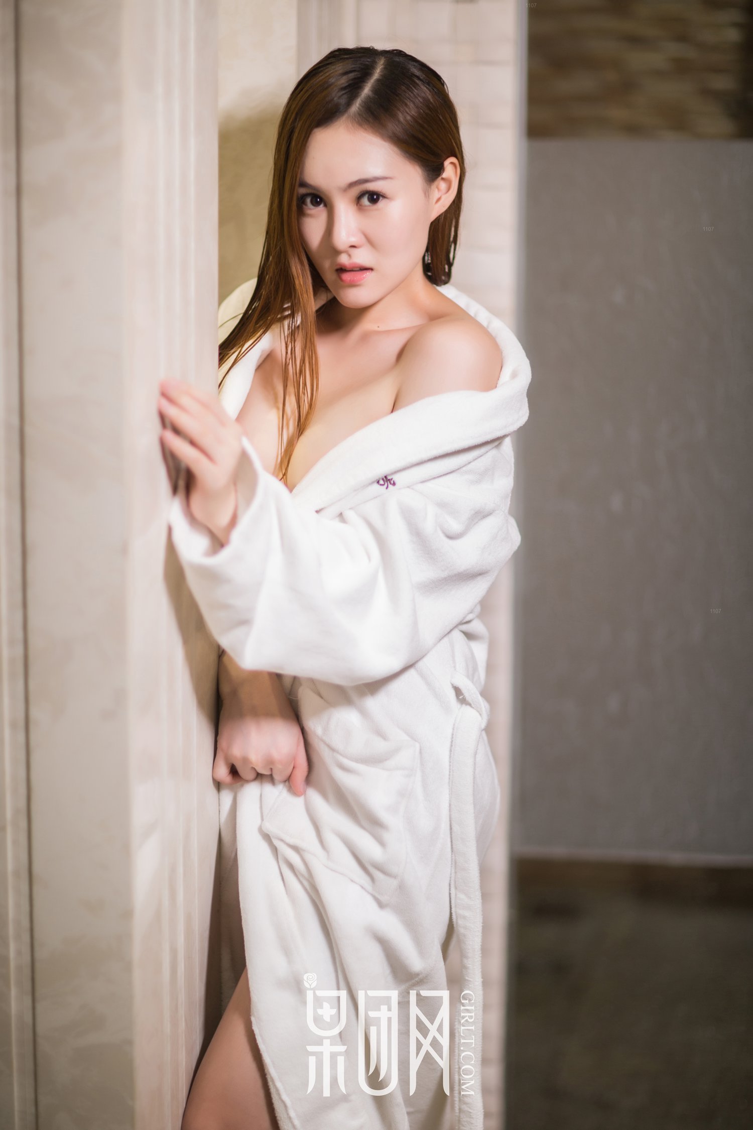 图片[62]-[Girlt果团网]2017.08.27 NO.059 纹身女浴室湿身玩泡泡 [61P] – 速更版-美库