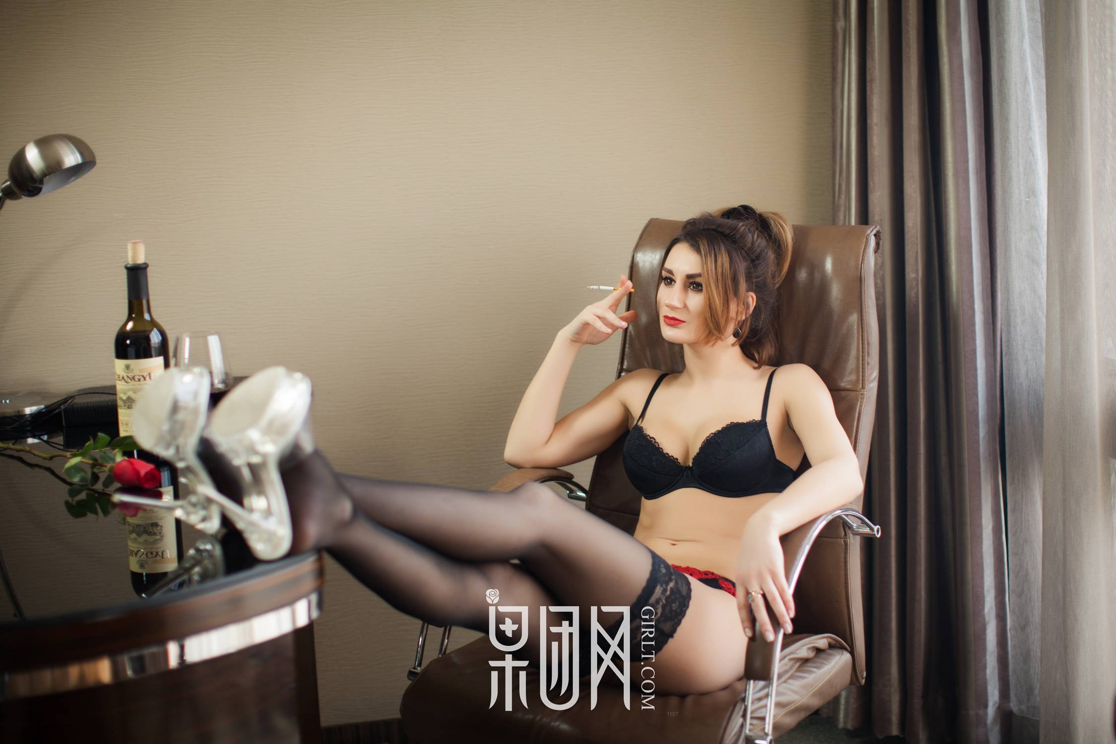 图片[14]-[Girlt果团网]2017.08.27 NO.060 欧美豪乳蜂腰爆臀娘 [47P] – 速更版-美库