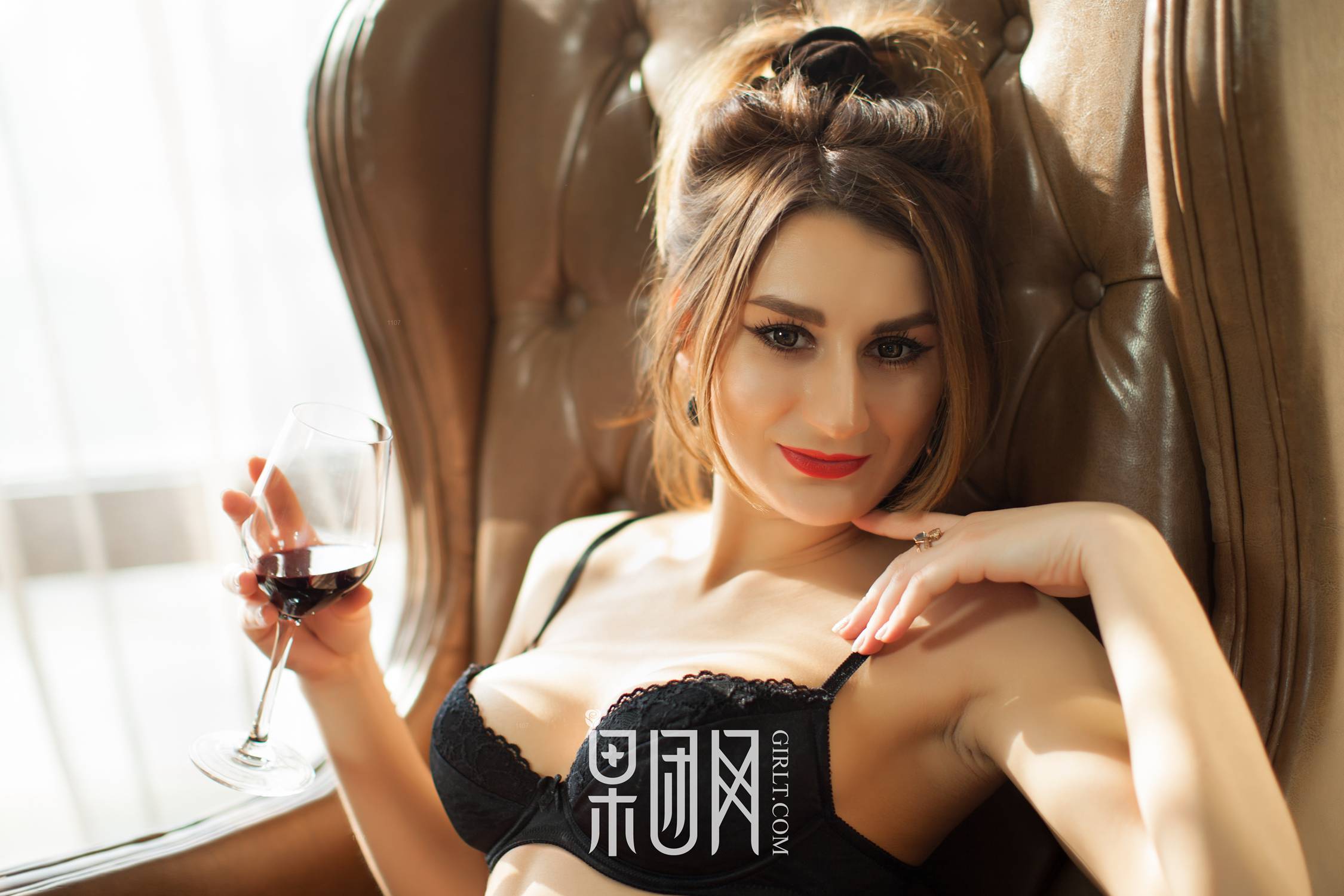 图片[29]-[Girlt果团网]2017.08.27 NO.060 欧美豪乳蜂腰爆臀娘 [47P] – 速更版-美库