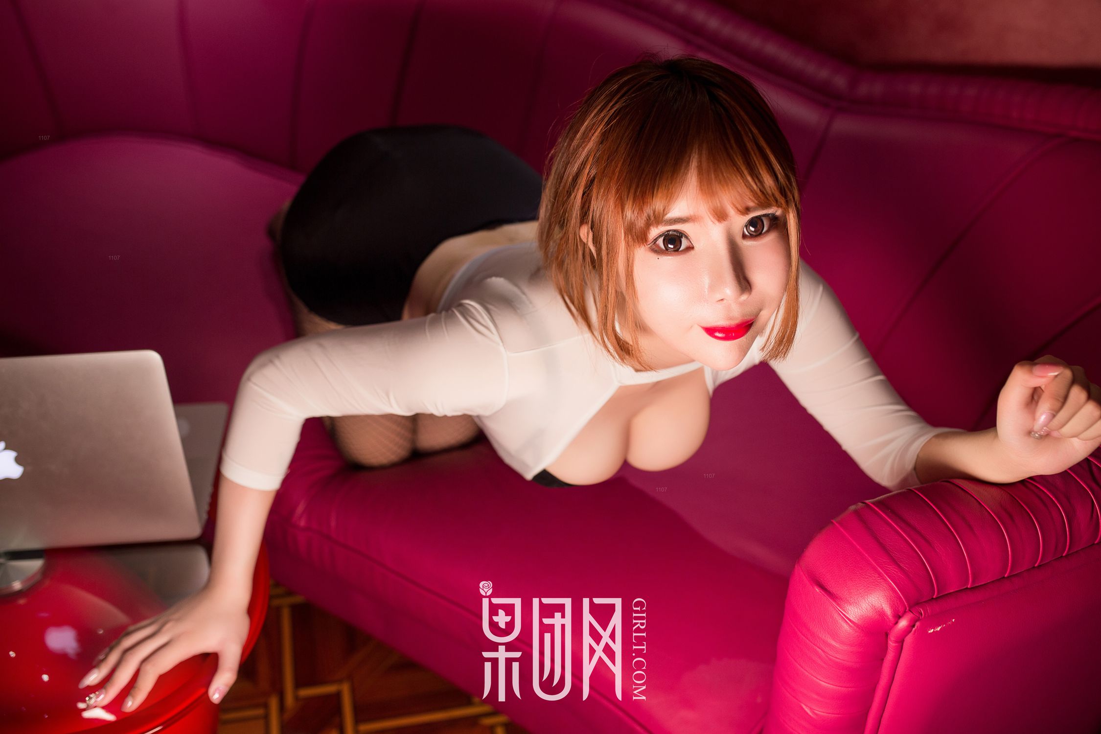 图片[31]-[Girlt果团网]2017.09.06 NO.064 波霸妖妖酱妖媚女秘书 [46P] – 速更版-美库