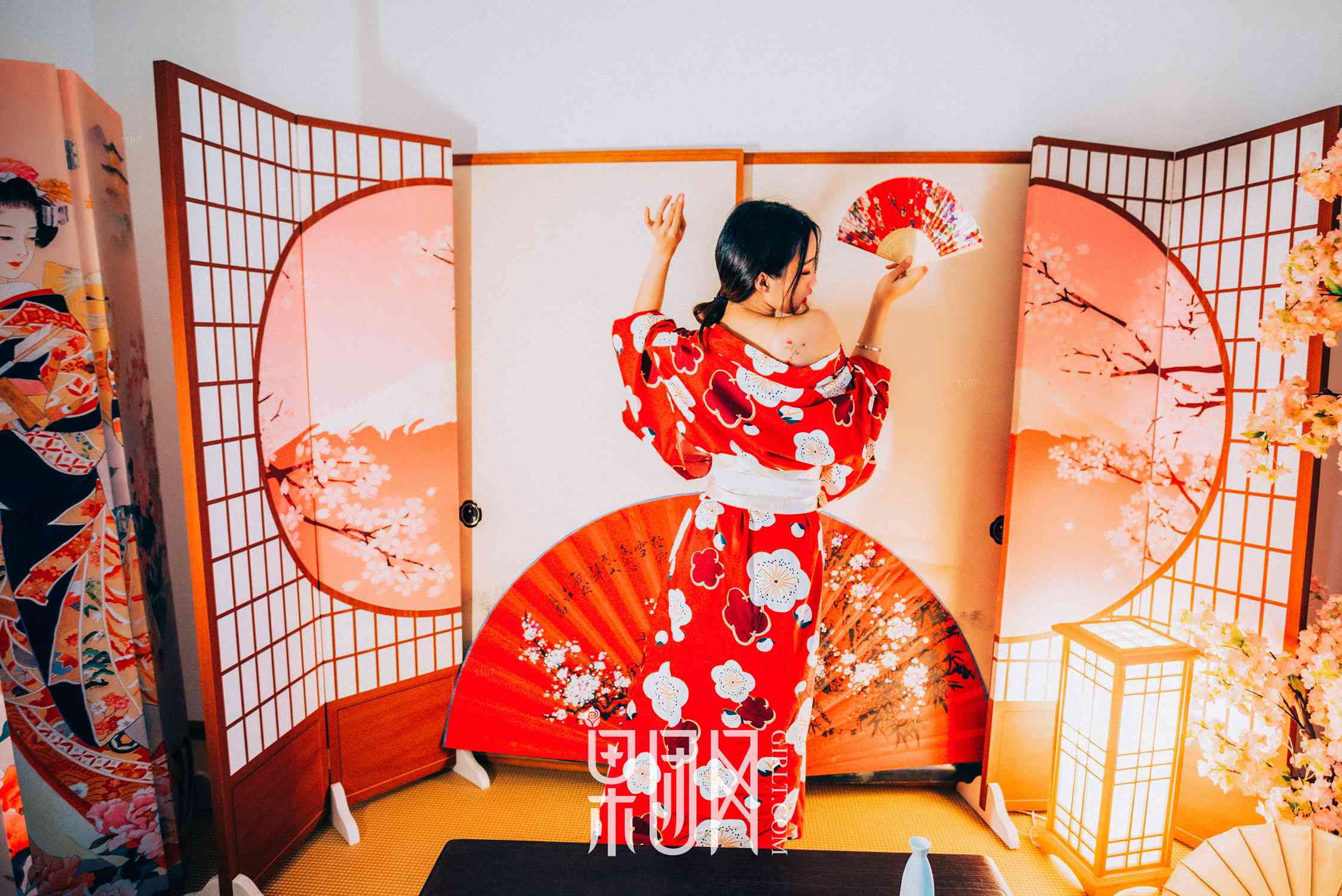 图片[25]-[Girlt果团网]2017.09.08 NO.065 霓虹深处歌舞妓媚眼如丝 [41P] – 速更版-美库