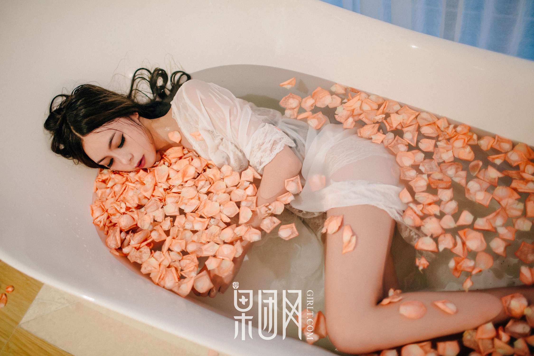 图片[10]-[Girlt果团网]2017.09.17 NO.069 居室少女Anne寂寞等候 [58P] – 速更版-美库