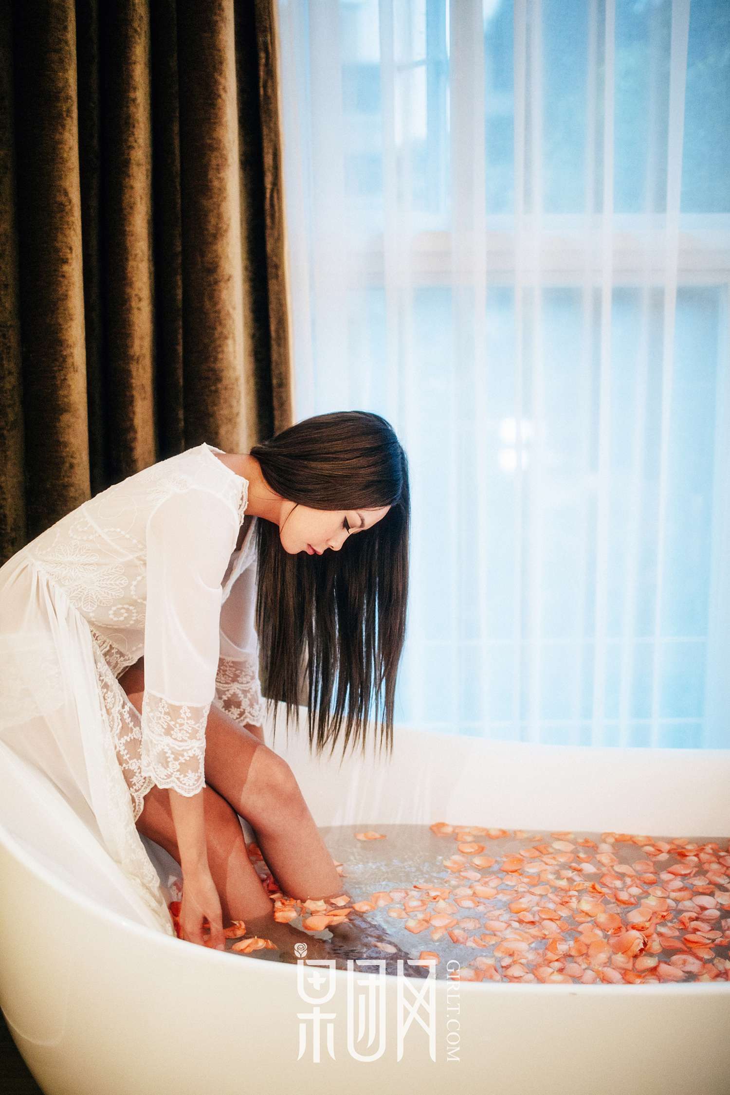 图片[25]-[Girlt果团网]2017.09.17 NO.069 居室少女Anne寂寞等候 [58P] – 速更版-美库