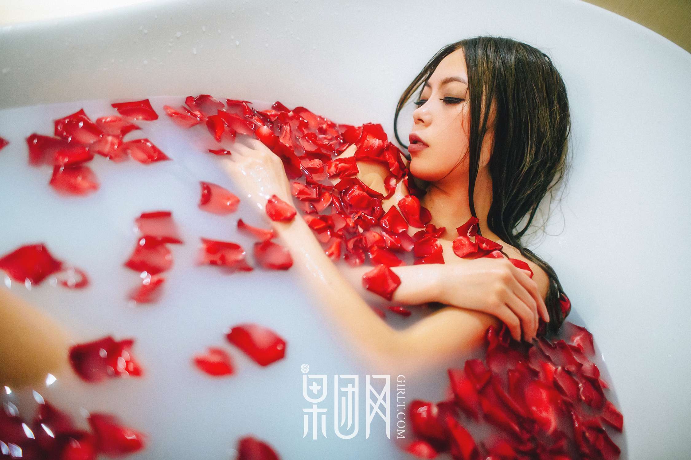 图片[58]-[Girlt果团网]2017.09.17 NO.069 居室少女Anne寂寞等候 [58P] – 速更版-美库