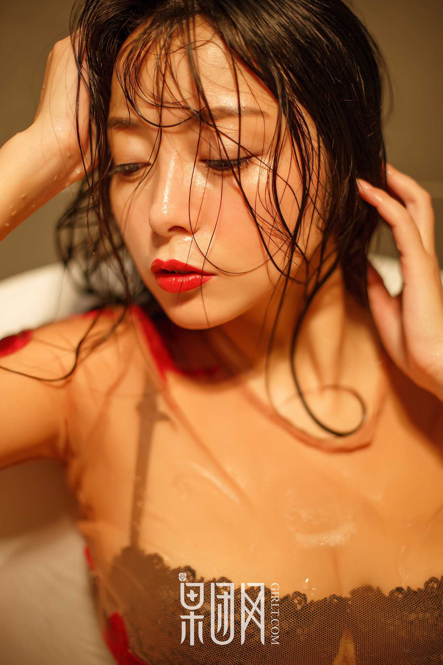 图片[30]-[Girlt果团网]2017.10.04 NO.074 红霓裳 [47P] – 速更版-美库