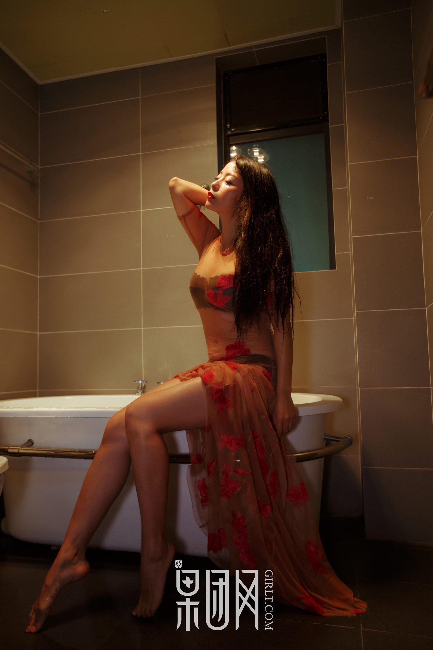 图片[34]-[Girlt果团网]2017.10.04 NO.074 红霓裳 [47P] – 速更版-美库