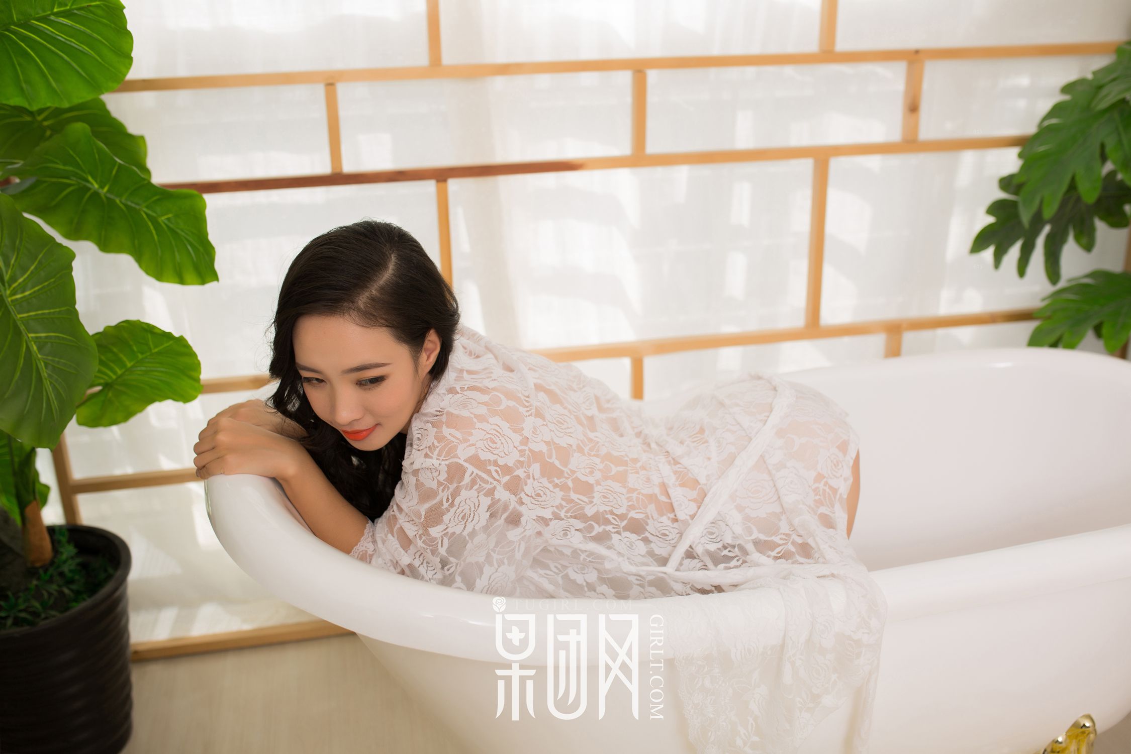 图片[42]-[Girlt果团网]2017.10.28 NO.085 白色蕾丝 [53P] – 速更版-美库