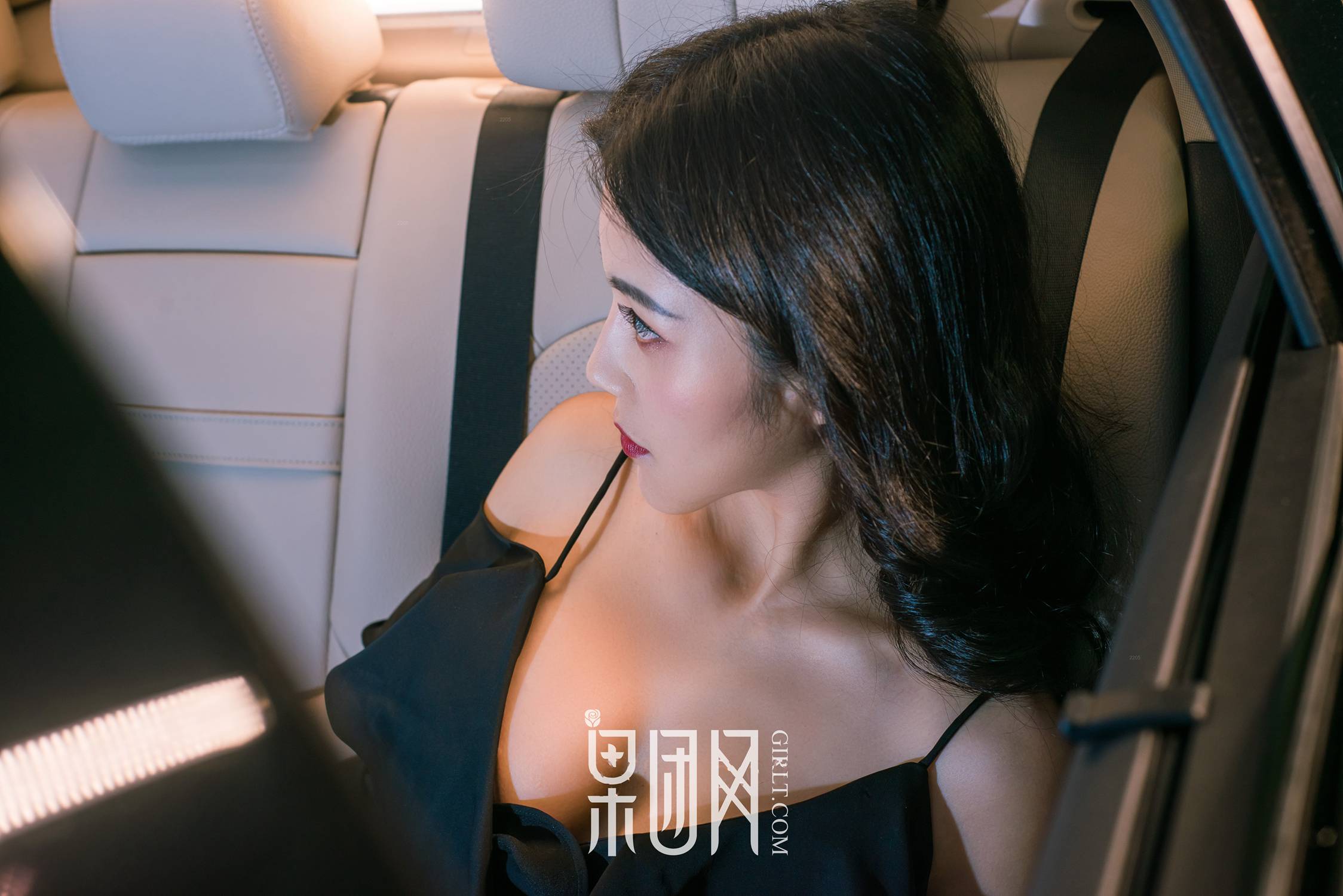 图片[29]-[Girlt果团网]2017.12.17 NO.107 微微 [64P] – 速更版-美库