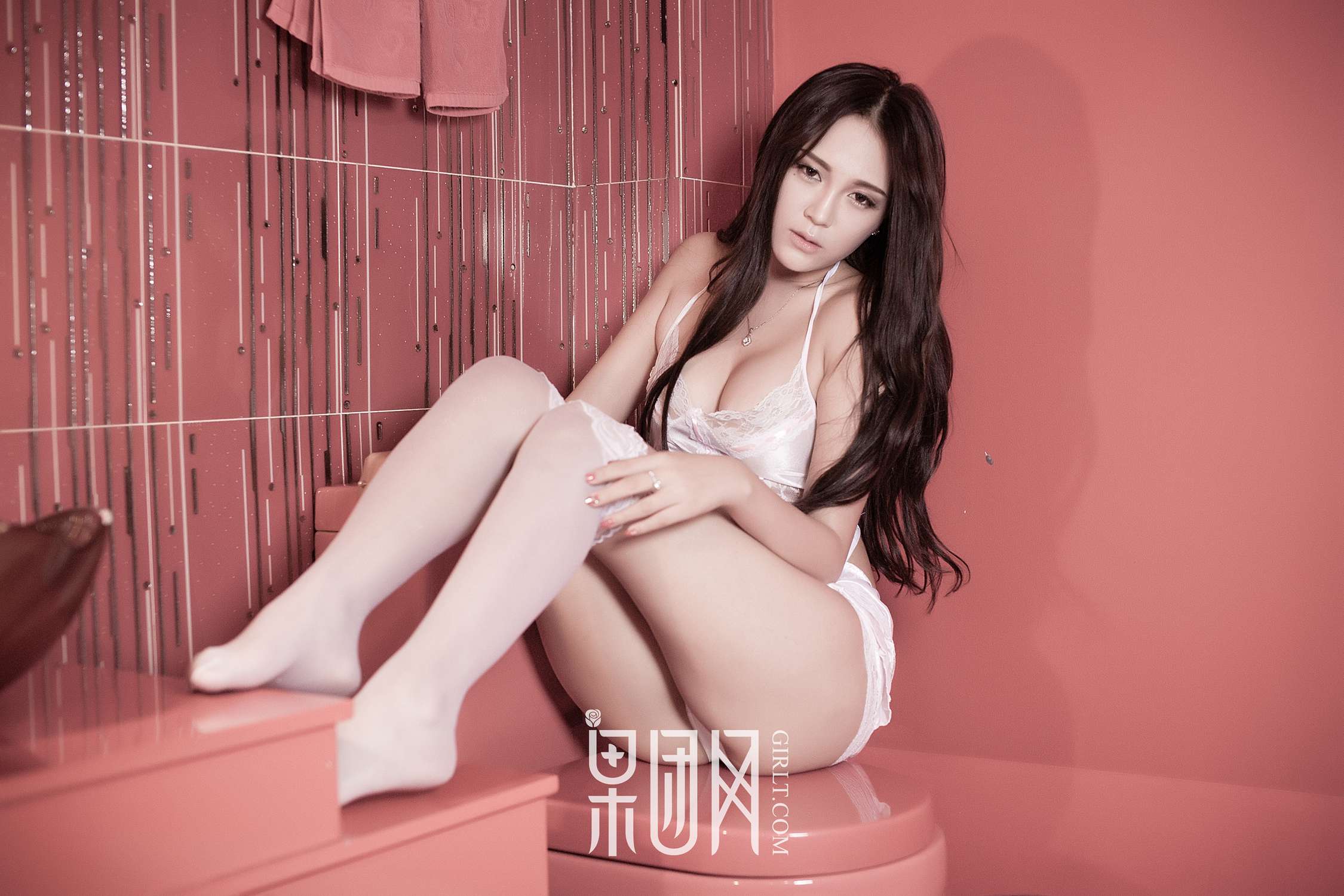 图片[68]-[Girlt果团网]2018.04.04 NO.136 浴室粉色Y惑 [80P] – 速更版-美库