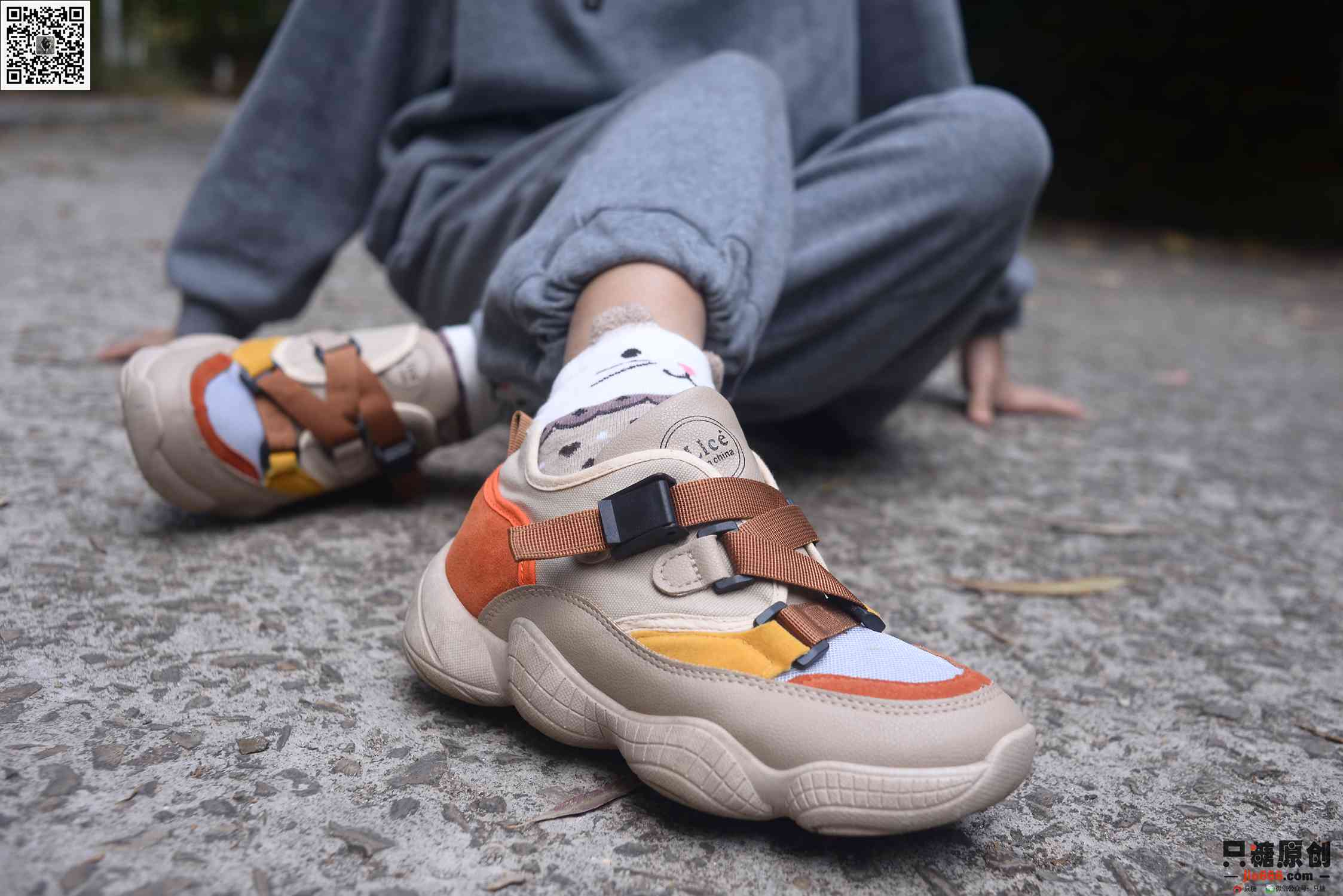 图片[17]-[只糖棉袜]NO.203 点点 爱自己是终生浪漫的开始[192P] – 速更版-美库