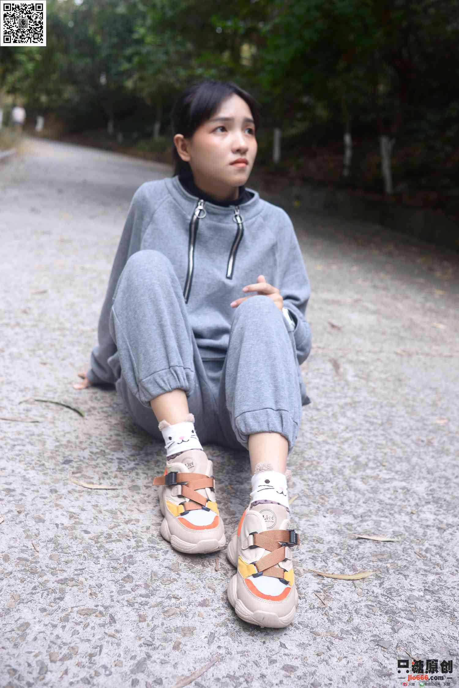 图片[18]-[只糖棉袜]NO.203 点点 爱自己是终生浪漫的开始[192P] – 速更版-美库