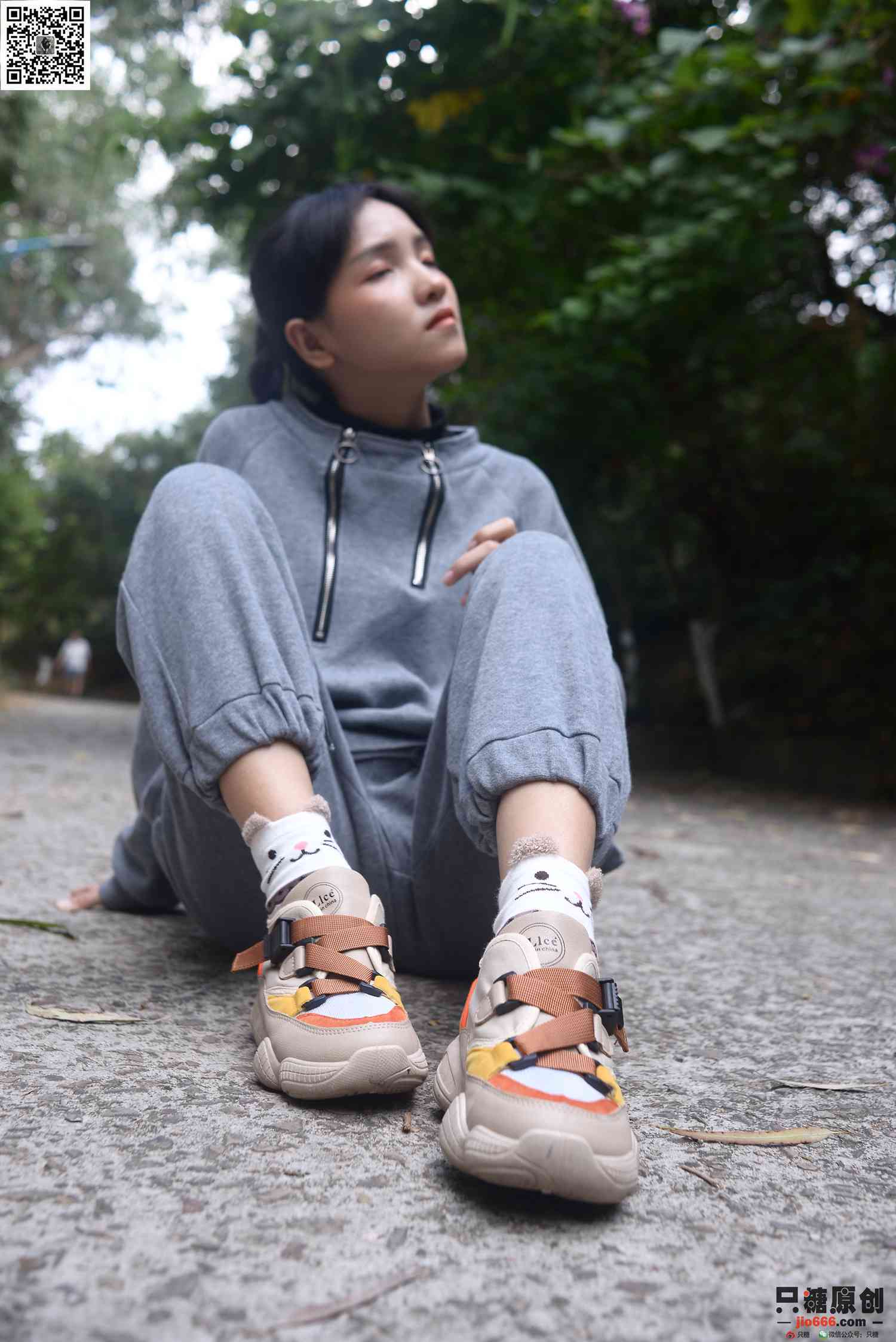 图片[19]-[只糖棉袜]NO.203 点点 爱自己是终生浪漫的开始[192P] – 速更版-美库