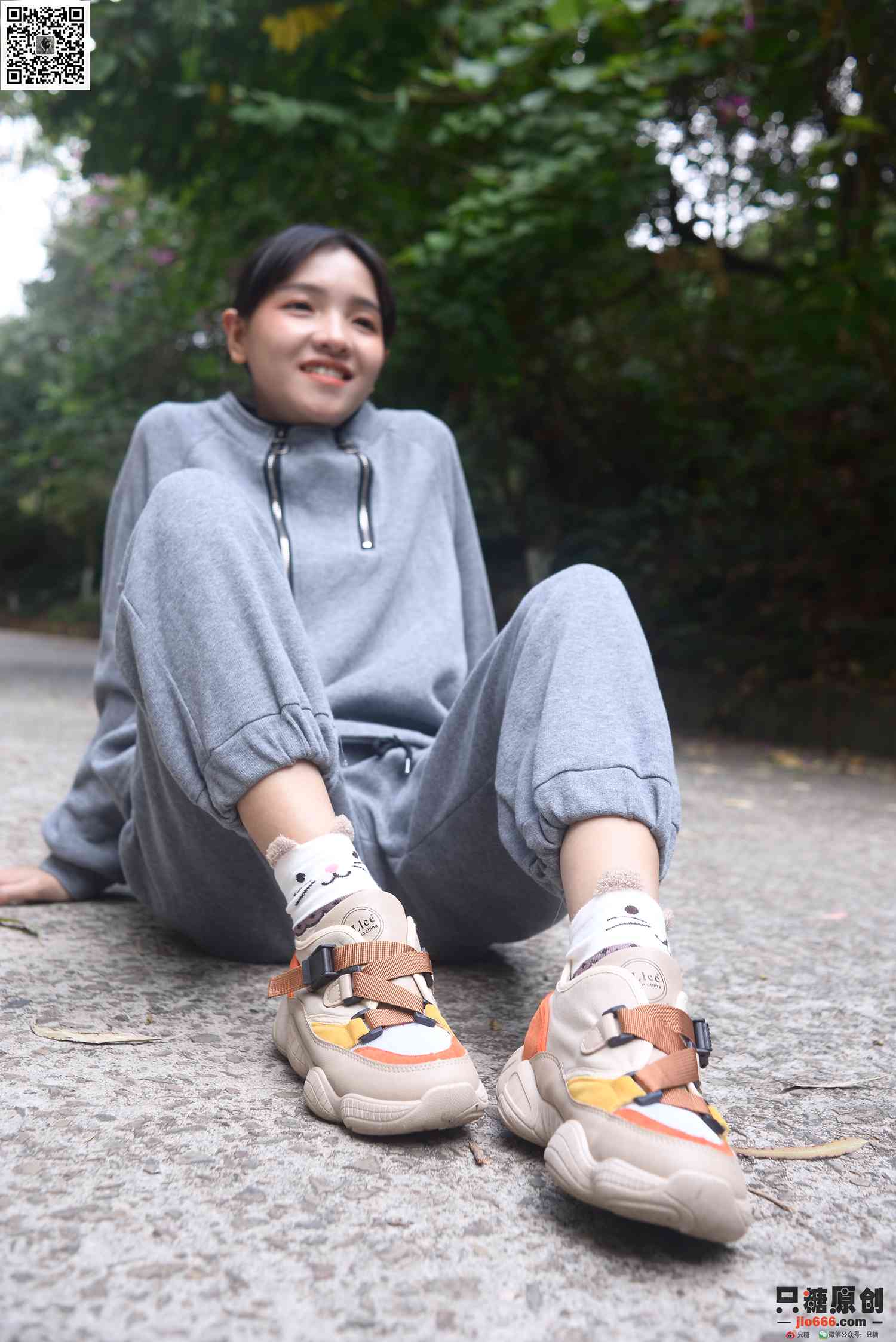 图片[22]-[只糖棉袜]NO.203 点点 爱自己是终生浪漫的开始[192P] – 速更版-美库