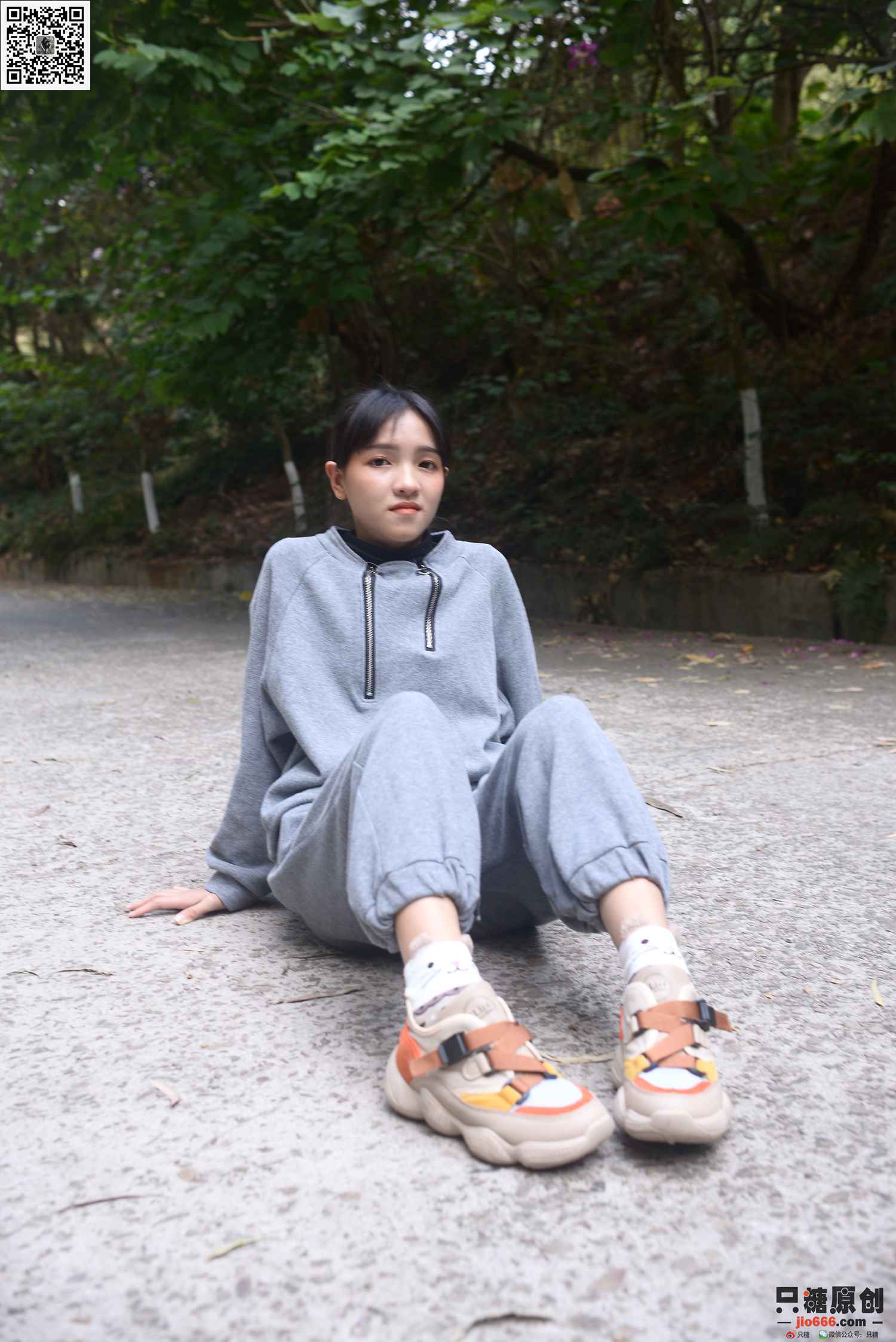 图片[31]-[只糖棉袜]NO.203 点点 爱自己是终生浪漫的开始[192P] – 速更版-美库