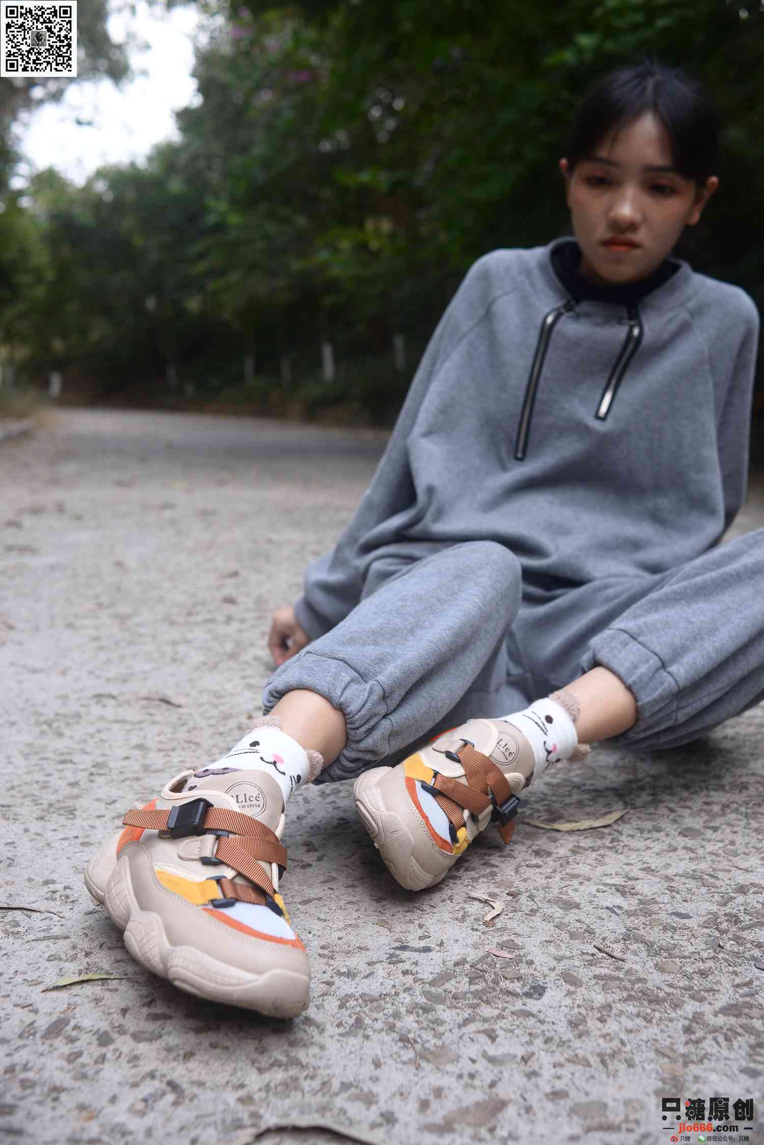 图片[40]-[只糖棉袜]NO.203 点点 爱自己是终生浪漫的开始[192P] – 速更版-美库