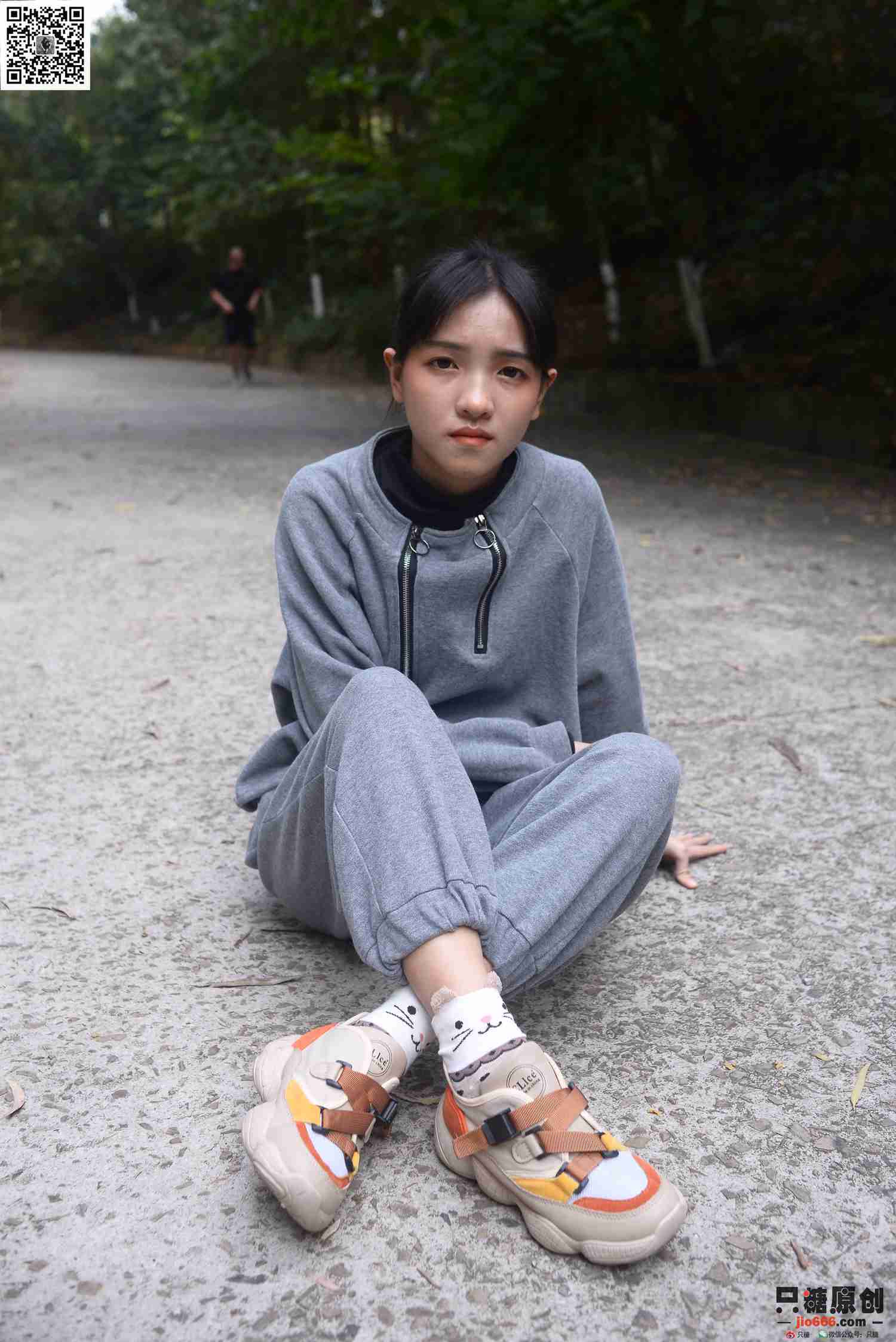 图片[43]-[只糖棉袜]NO.203 点点 爱自己是终生浪漫的开始[192P] – 速更版-美库