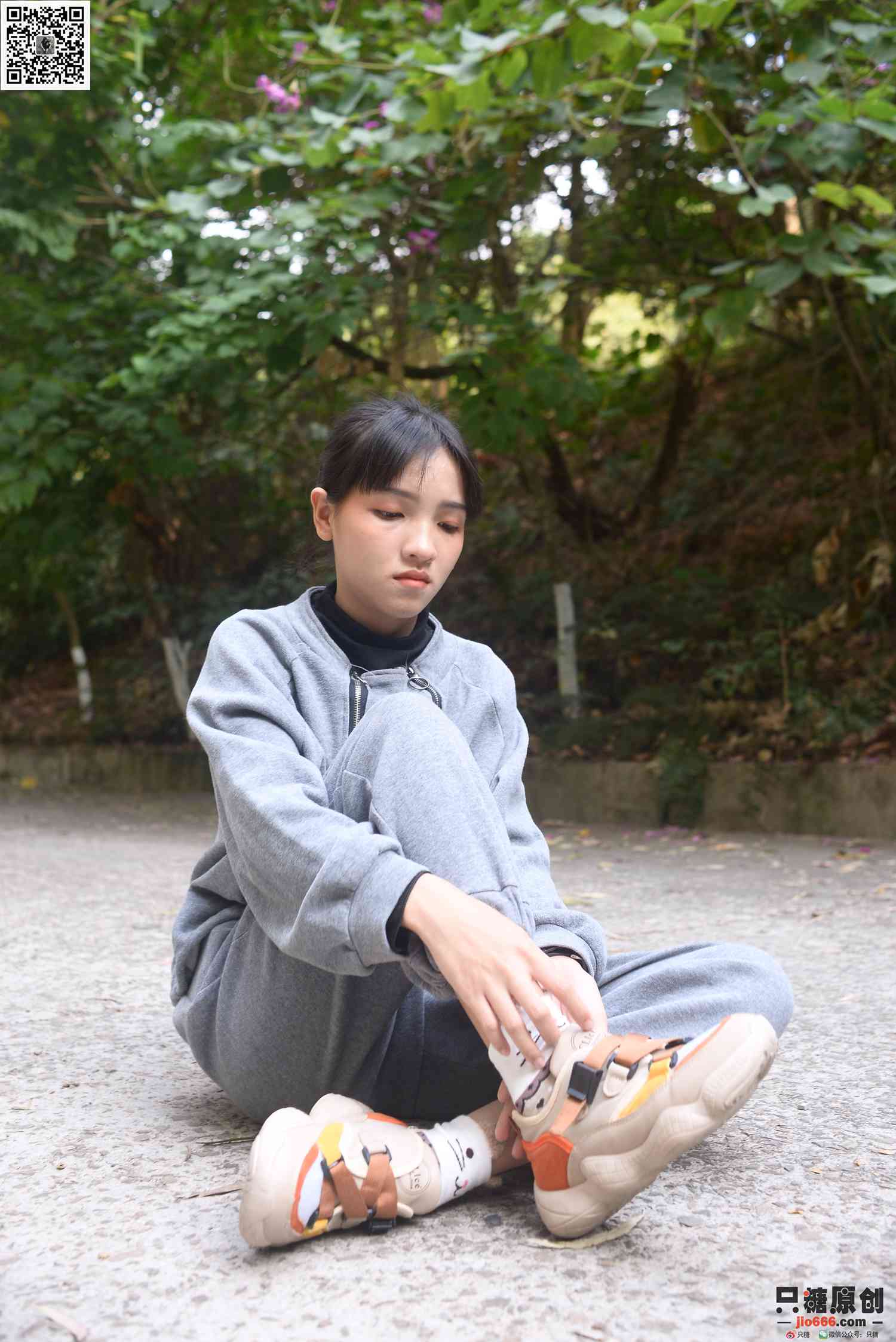 图片[48]-[只糖棉袜]NO.203 点点 爱自己是终生浪漫的开始[192P] – 速更版-美库