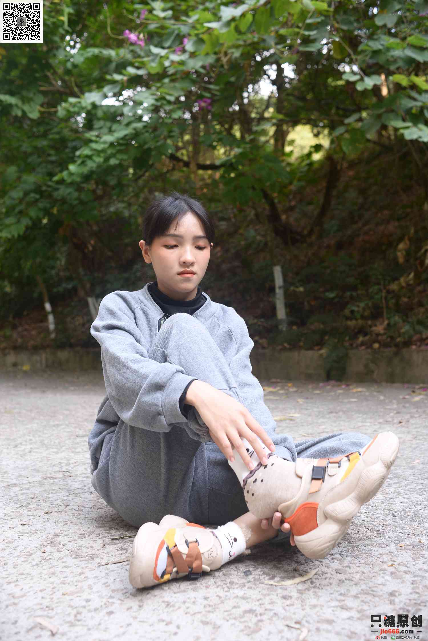 图片[49]-[只糖棉袜]NO.203 点点 爱自己是终生浪漫的开始[192P] – 速更版-美库