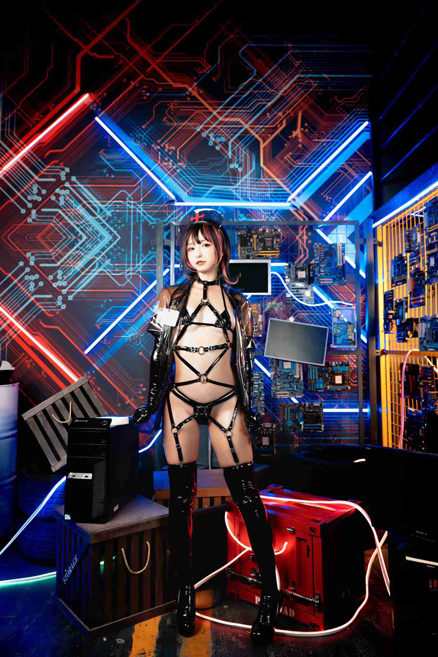 图片[89]-神楽坂真冬 – 《無色哲学》透明黑白护士双人 [151P] – 速更版-美库