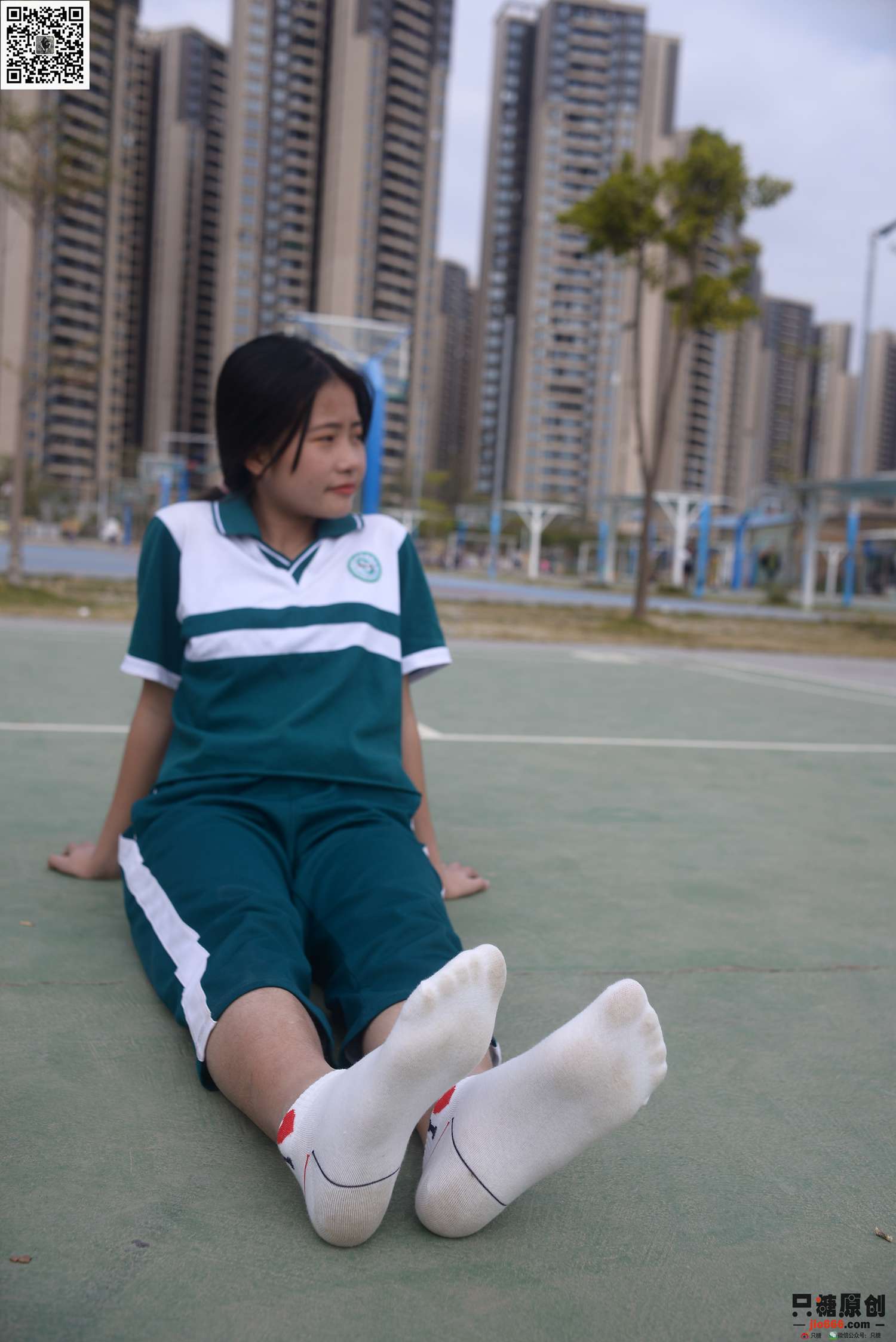 图片[107]-[只糖棉袜]NO.204 周子琪 平安喜乐过大年[174P] – 速更版-美库