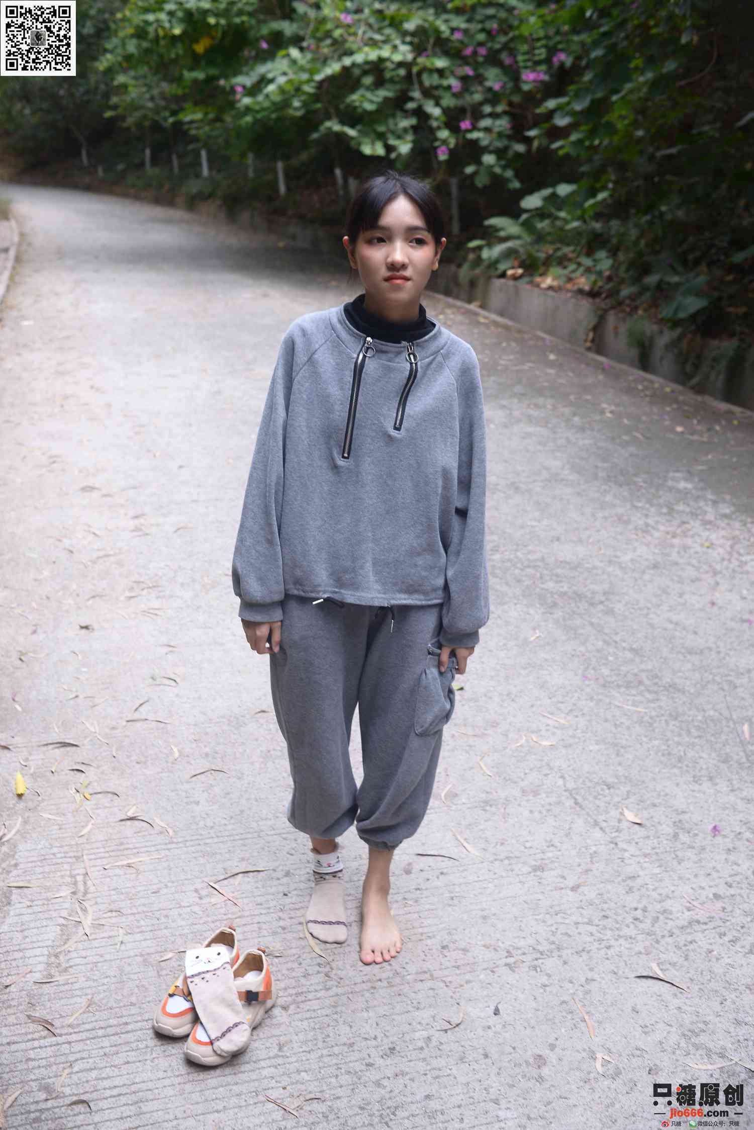 图片[123]-[只糖棉袜]NO.203 点点 爱自己是终生浪漫的开始[192P] – 速更版-美库