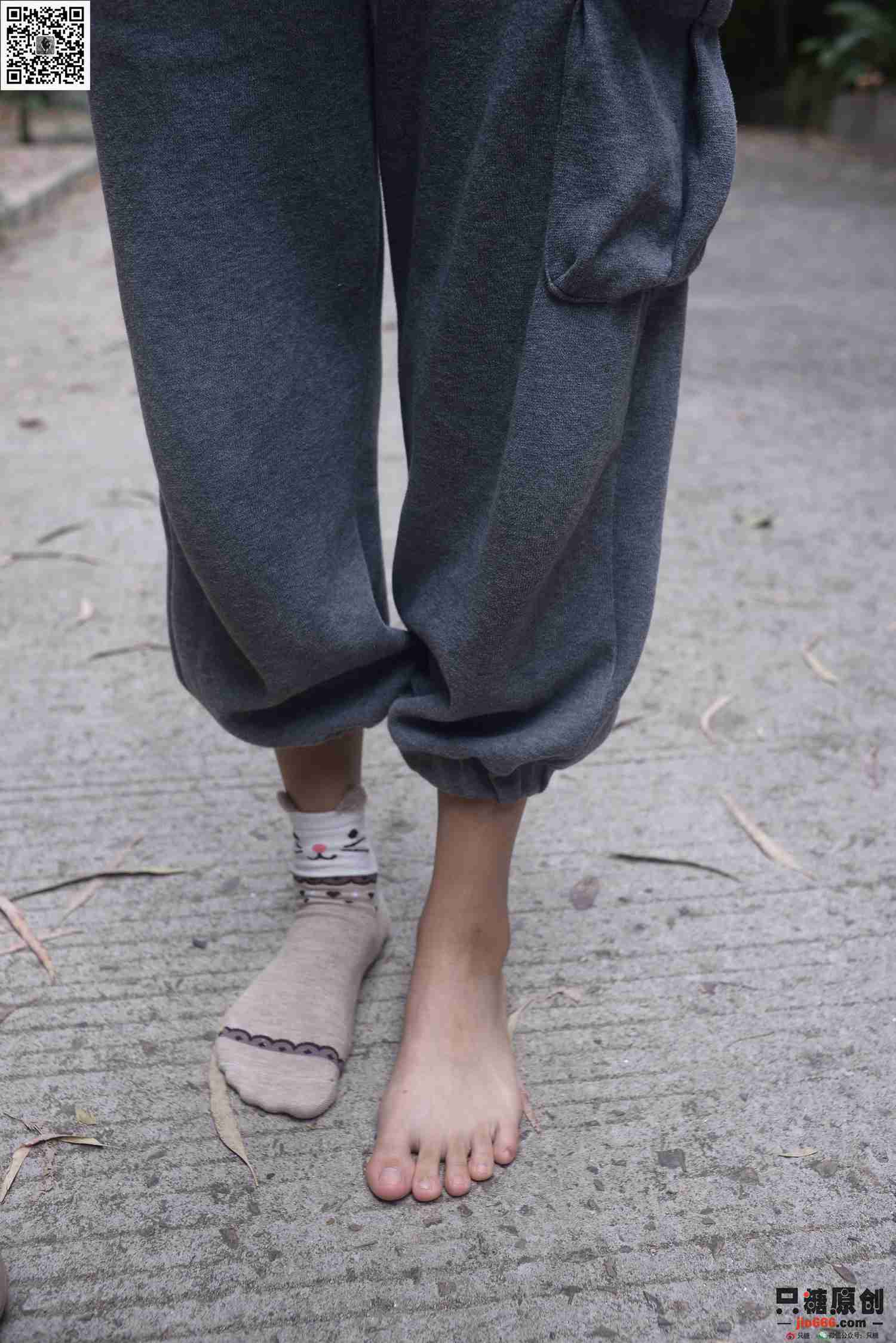 图片[124]-[只糖棉袜]NO.203 点点 爱自己是终生浪漫的开始[192P] – 速更版-美库