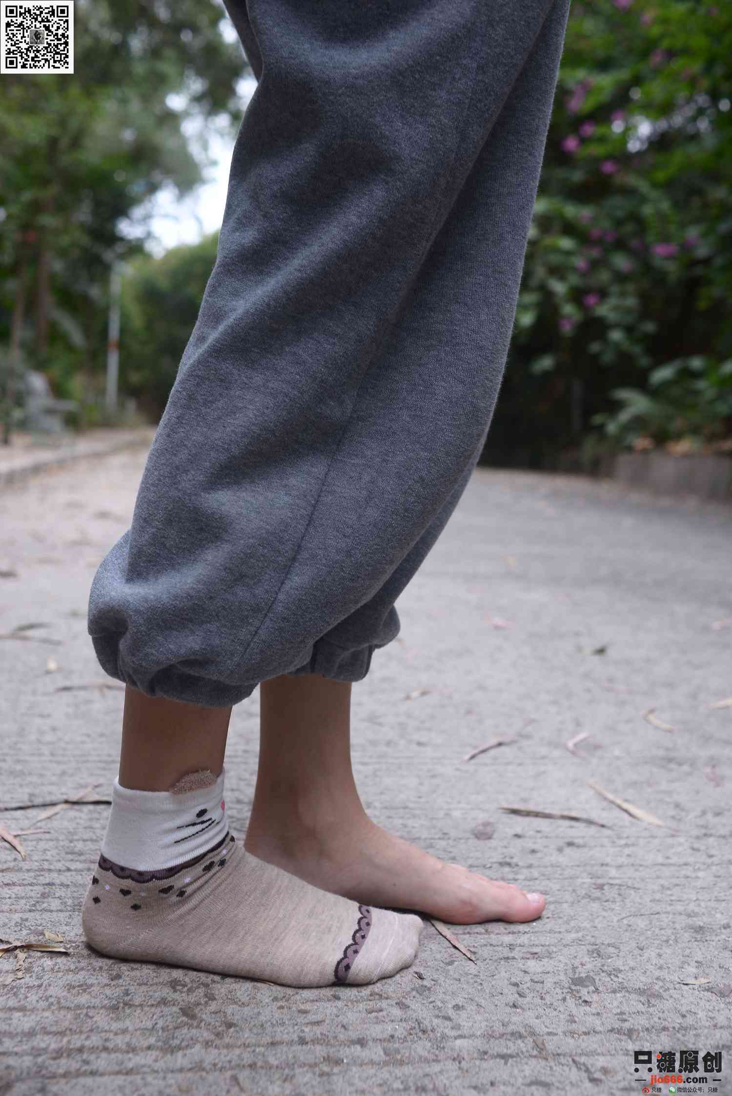 图片[127]-[只糖棉袜]NO.203 点点 爱自己是终生浪漫的开始[192P] – 速更版-美库