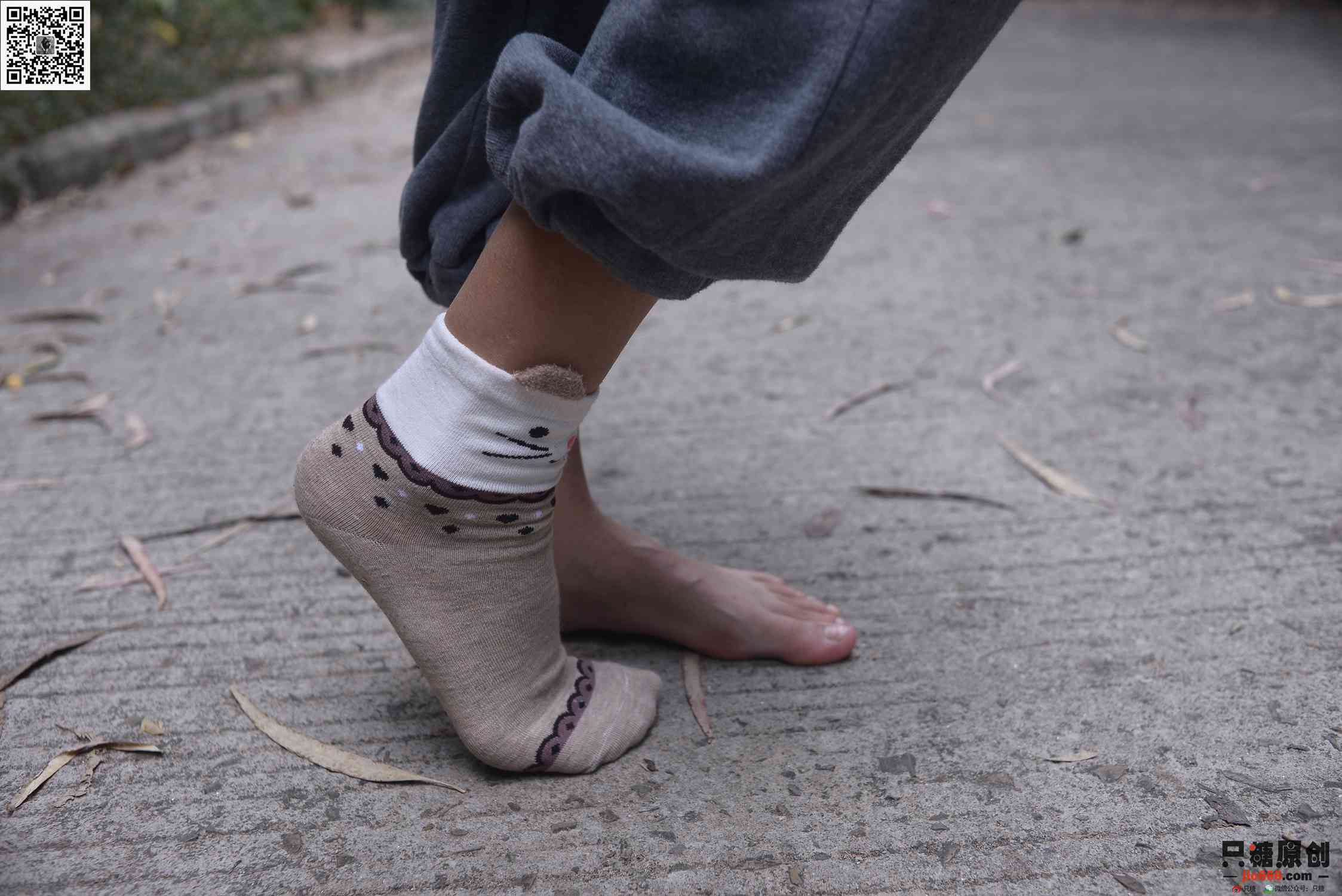 图片[129]-[只糖棉袜]NO.203 点点 爱自己是终生浪漫的开始[192P] – 速更版-美库