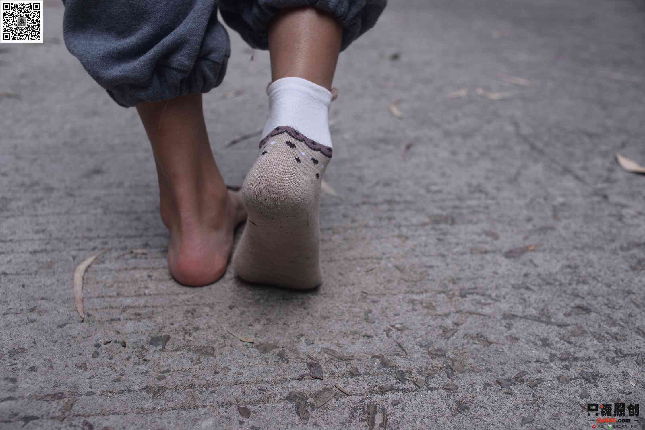 图片[140]-[只糖棉袜]NO.203 点点 爱自己是终生浪漫的开始[192P] – 速更版-美库