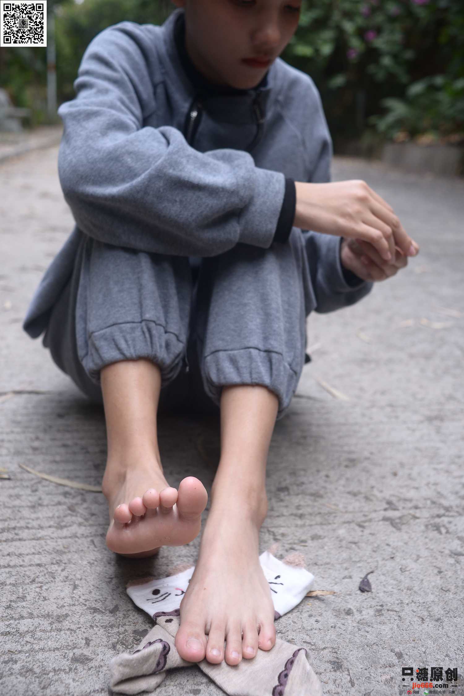 图片[150]-[只糖棉袜]NO.203 点点 爱自己是终生浪漫的开始[192P] – 速更版-美库