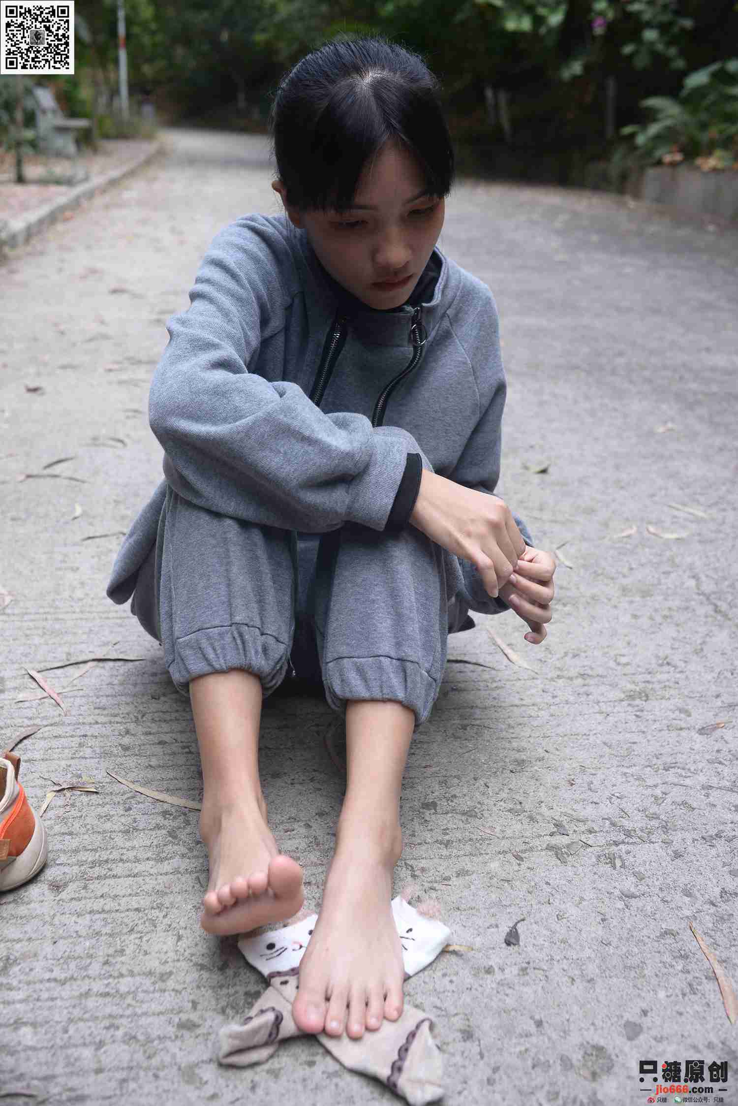 图片[155]-[只糖棉袜]NO.203 点点 爱自己是终生浪漫的开始[192P] – 速更版-美库