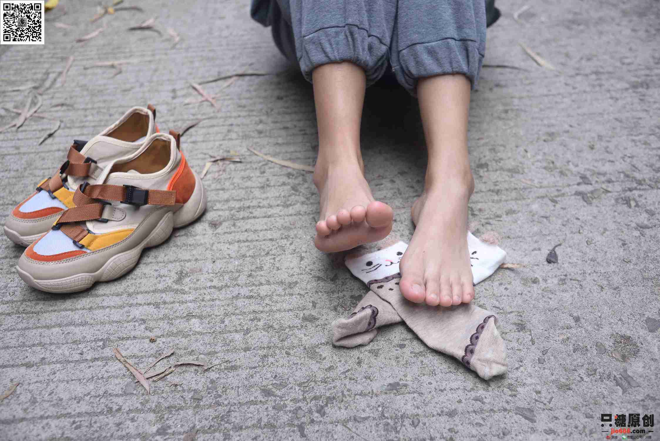 图片[159]-[只糖棉袜]NO.203 点点 爱自己是终生浪漫的开始[192P] – 速更版-美库