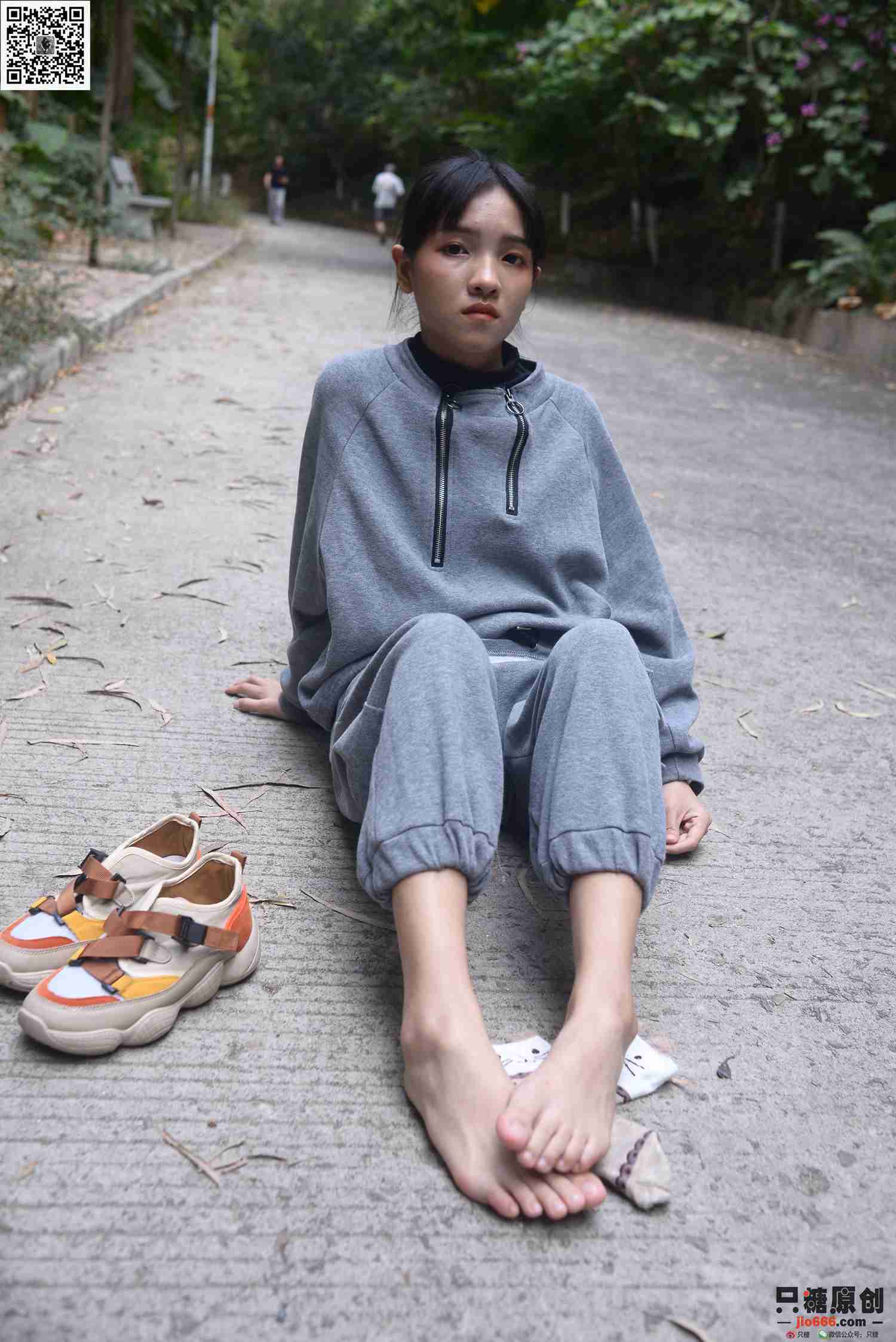 图片[162]-[只糖棉袜]NO.203 点点 爱自己是终生浪漫的开始[192P] – 速更版-美库