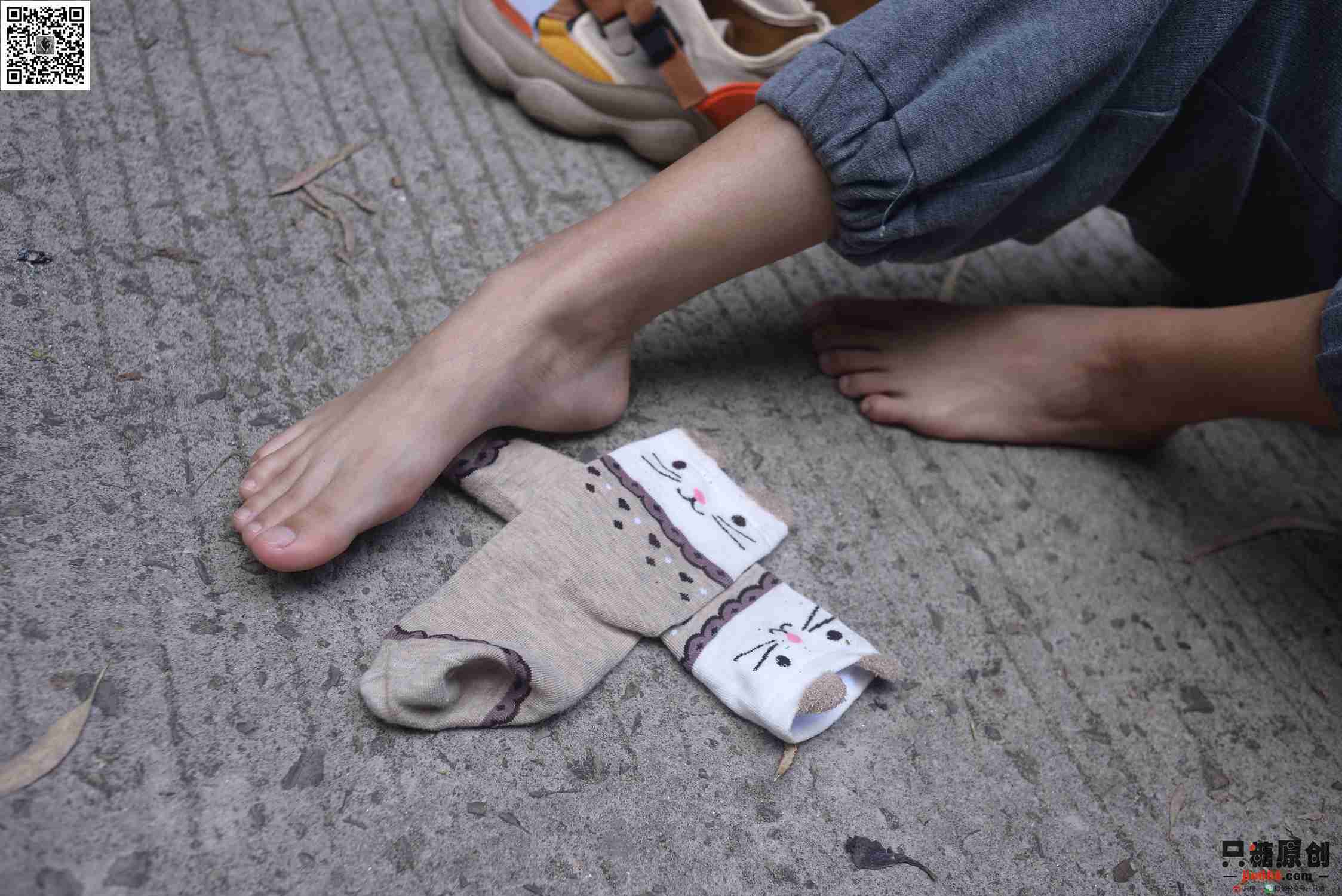 图片[175]-[只糖棉袜]NO.203 点点 爱自己是终生浪漫的开始[192P] – 速更版-美库