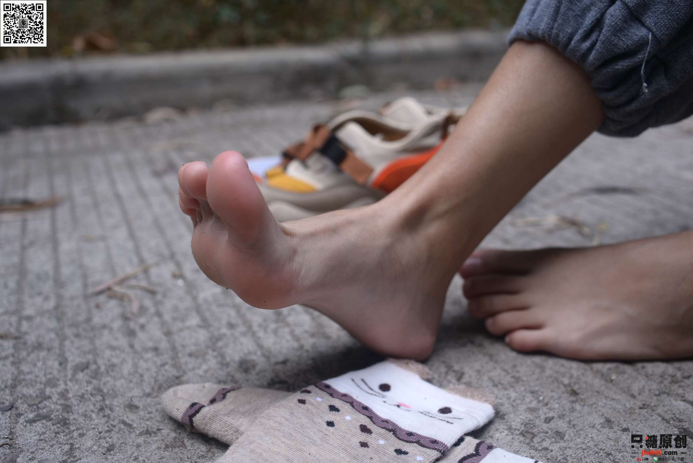 图片[181]-[只糖棉袜]NO.203 点点 爱自己是终生浪漫的开始[192P] – 速更版-美库