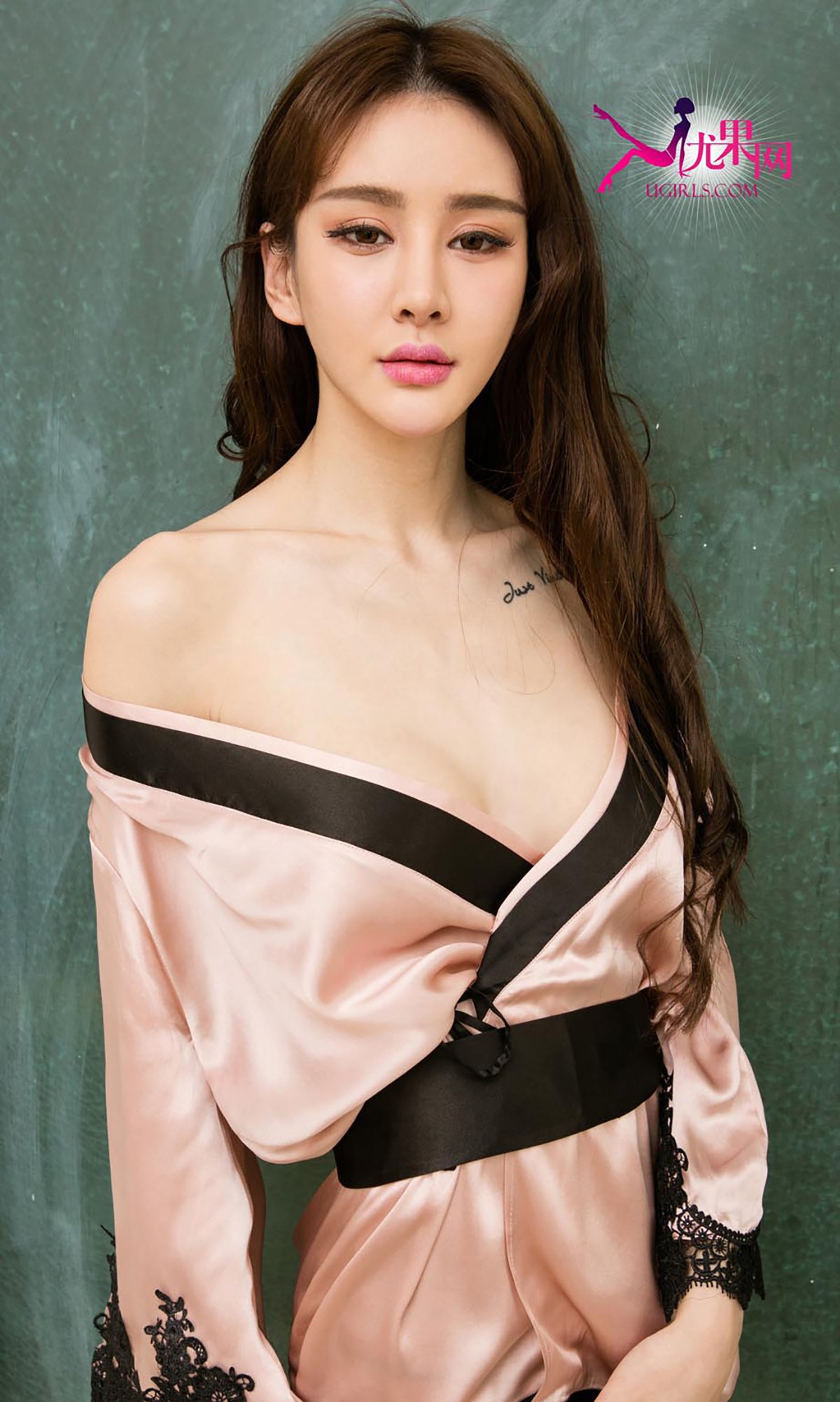 图片[12]-[Ugirls爱尤物] No.305 青树 [40P] – 速更版-美库